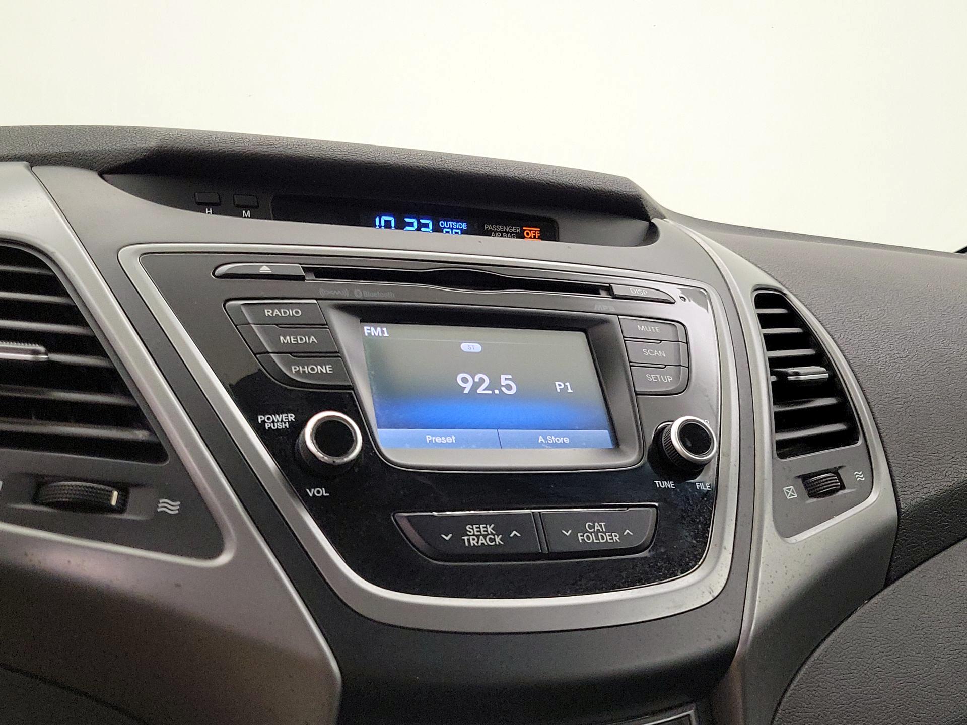 Thumbnail: 2016 Hyundai Elantra - 15