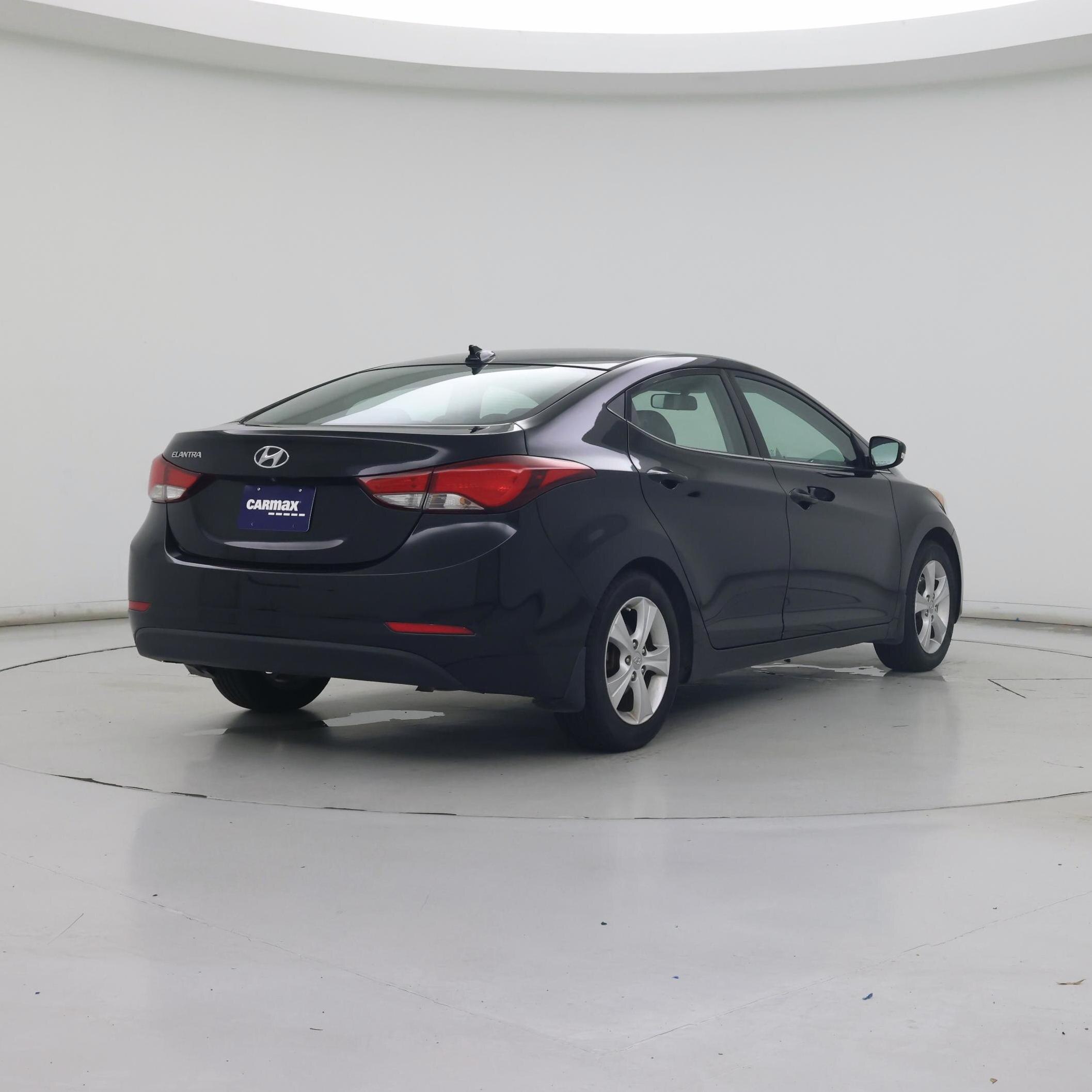Thumbnail: 2016 Hyundai Elantra - 8
