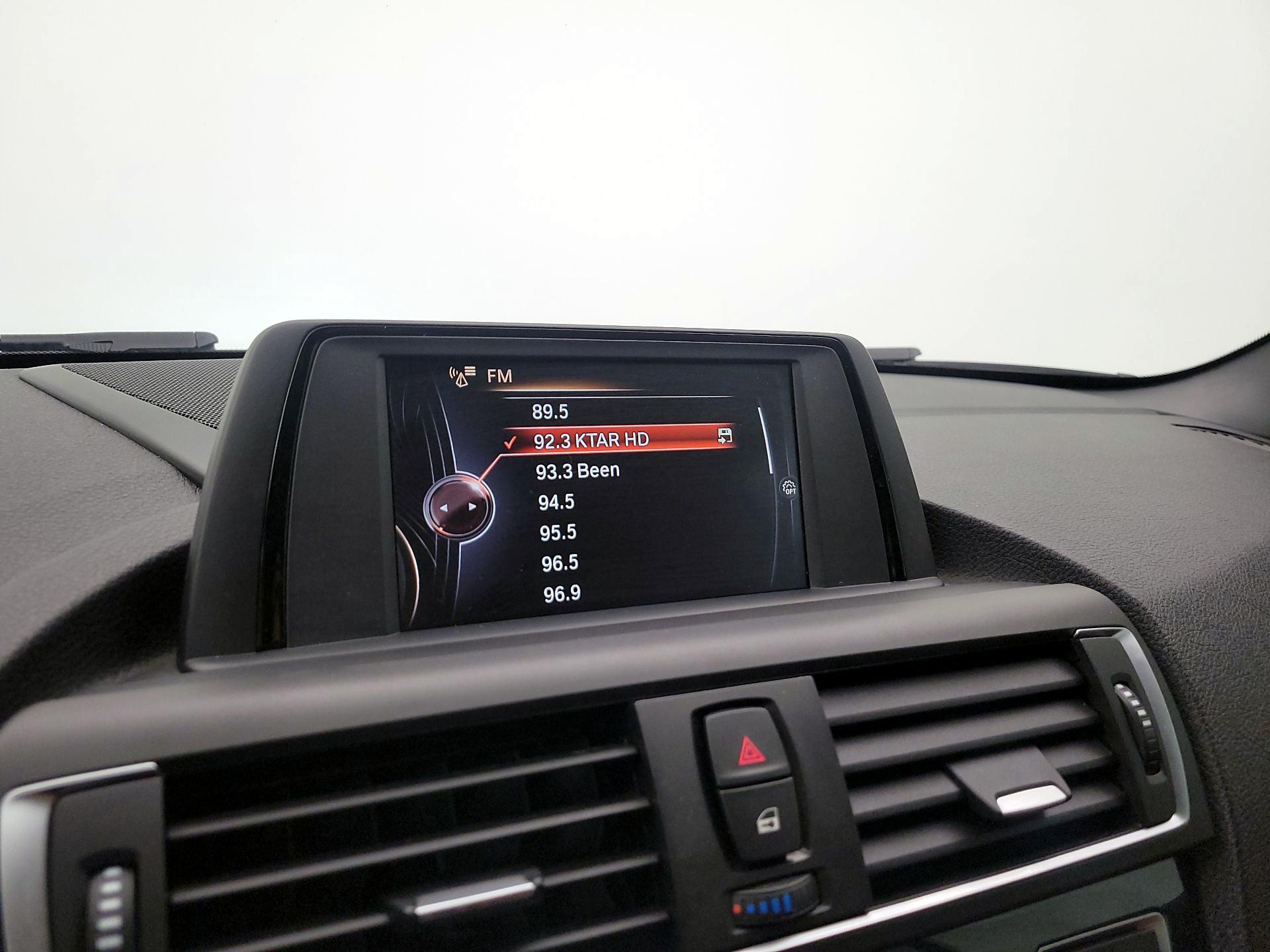 Thumbnail: 2016 BMW 2 Series - 15