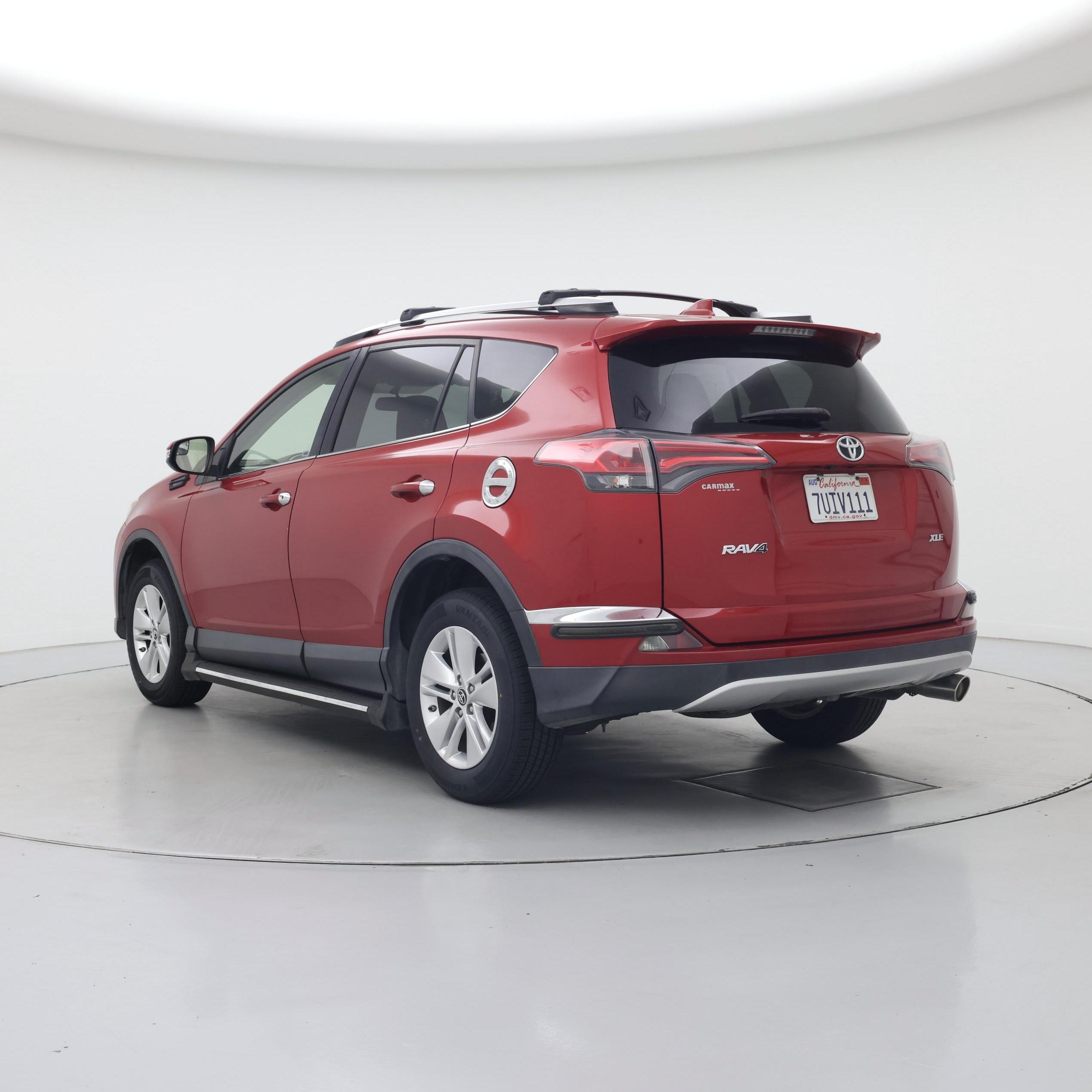 Thumbnail: 2016 Toyota RAV4 - 2