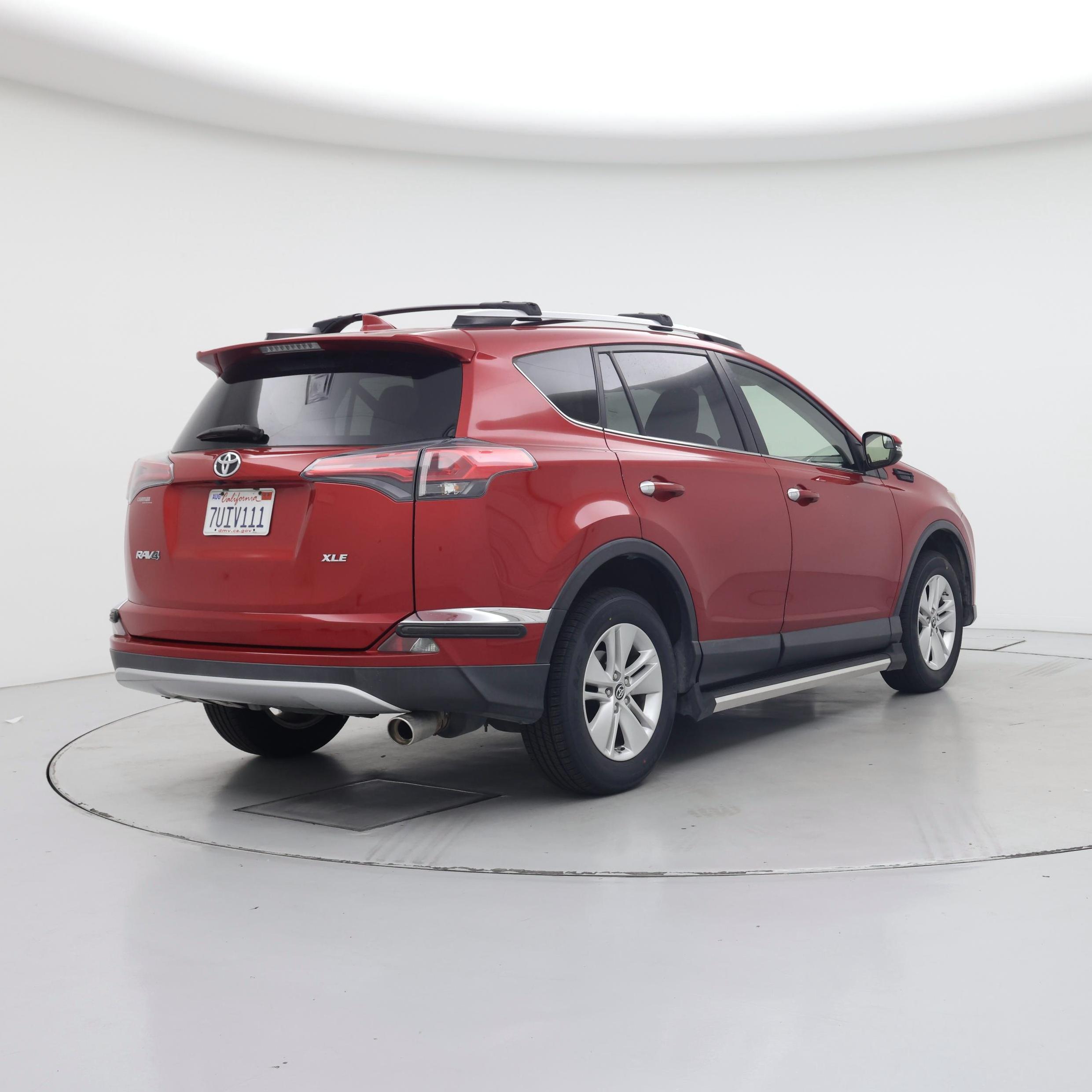 Thumbnail: 2016 Toyota RAV4 - 8