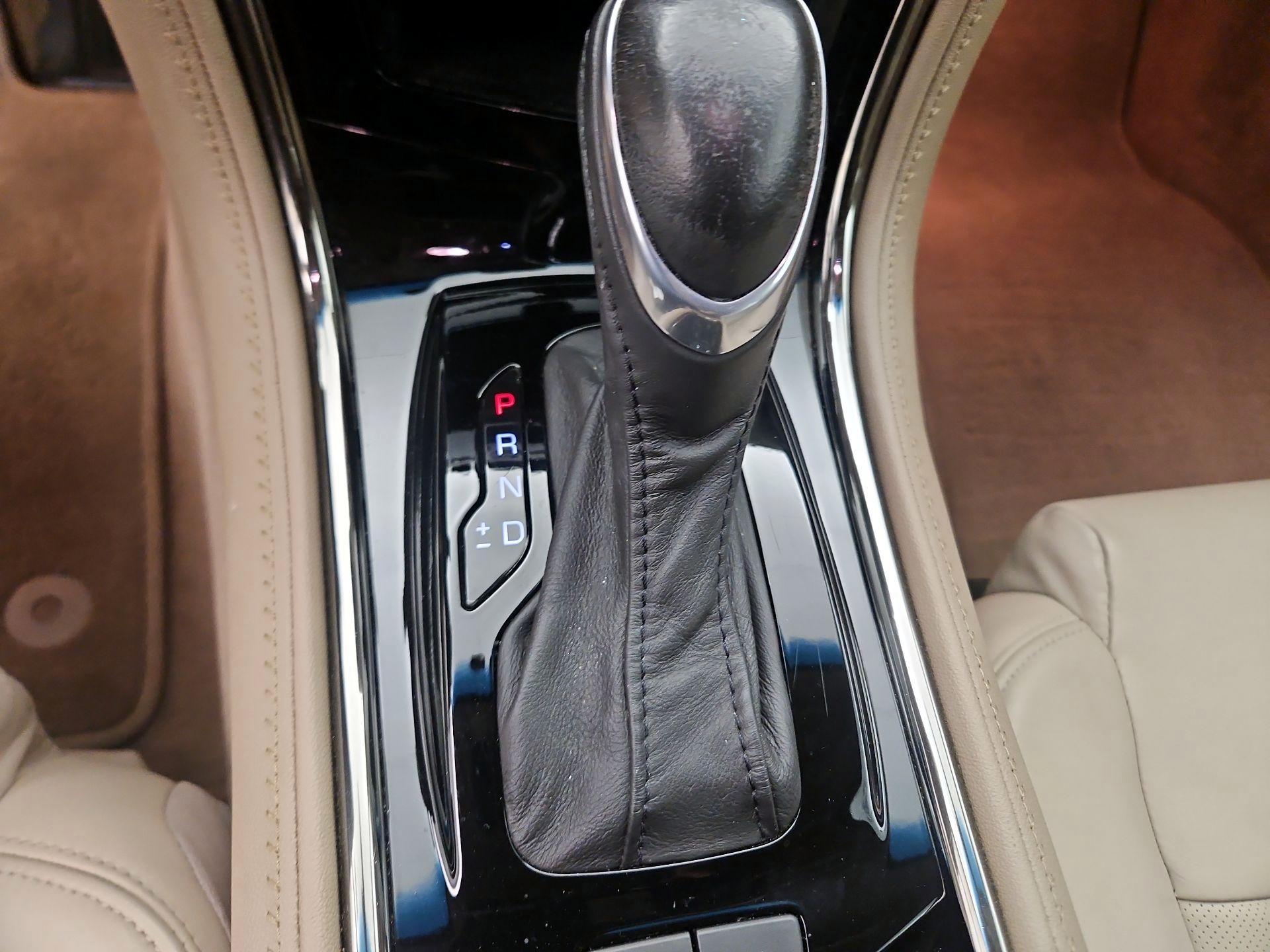 Thumbnail: 2015 Cadillac ATS - 17