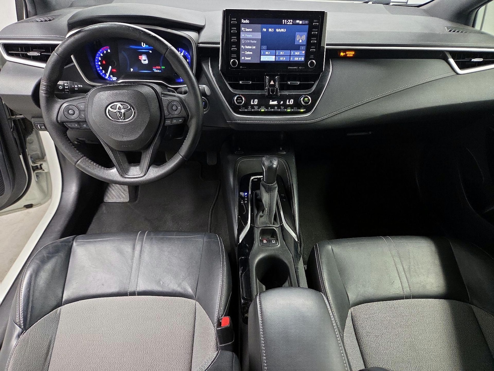 2020 Toyota Corolla Hatchback XSE - Photo 10