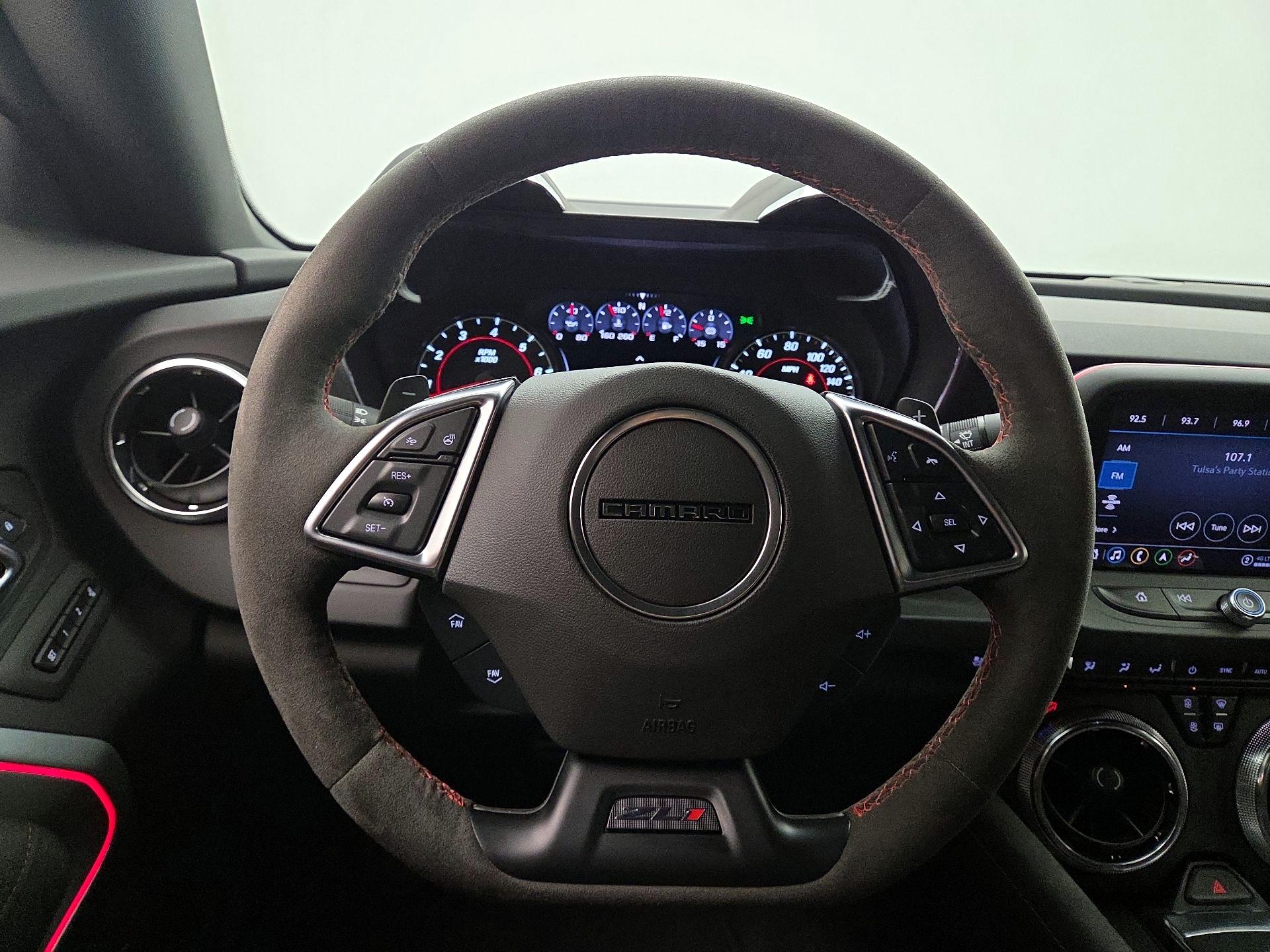 Thumbnail: 2022 Chevrolet Camaro - 10