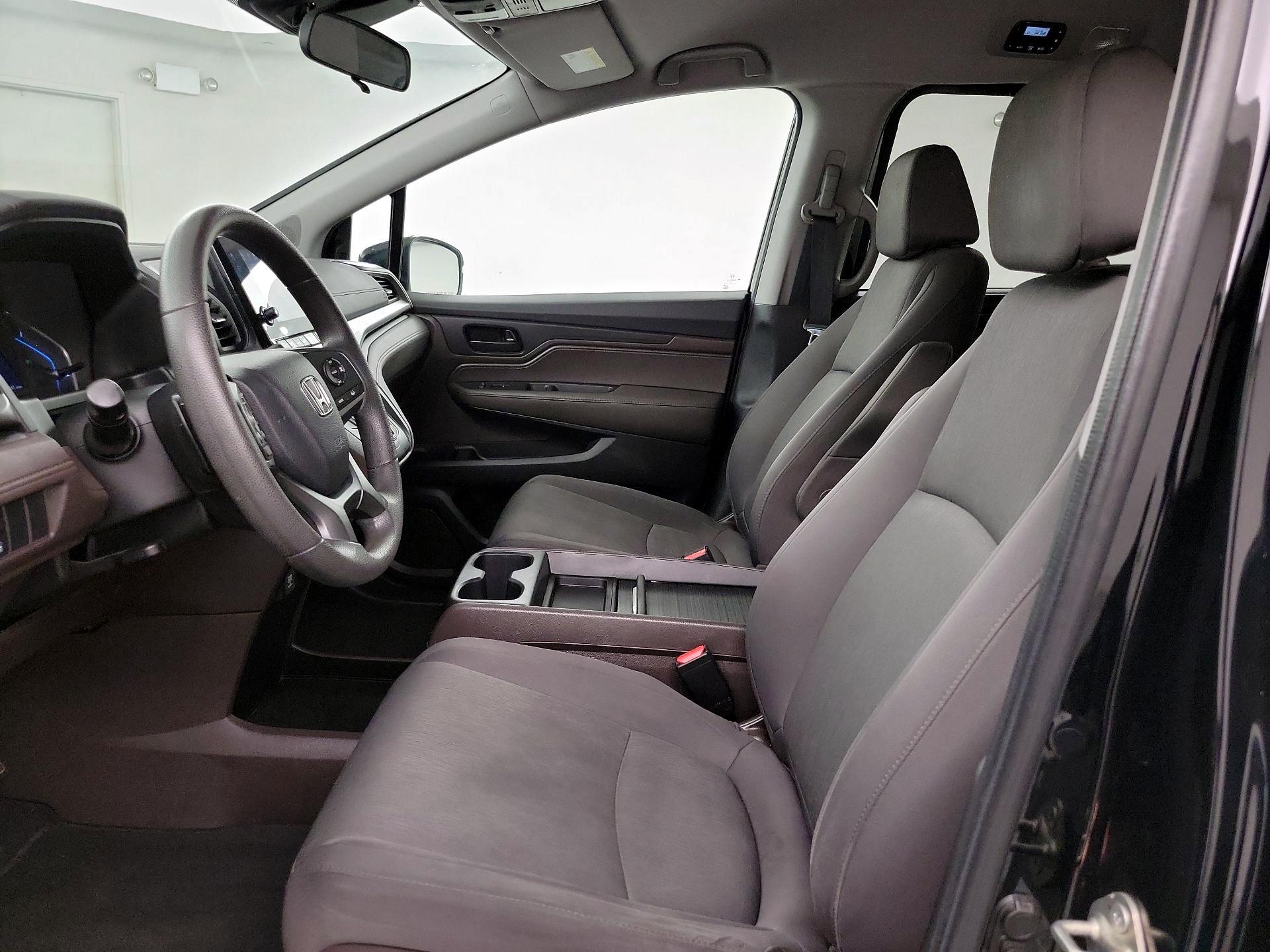 Thumbnail: 2019 Honda Odyssey - 9