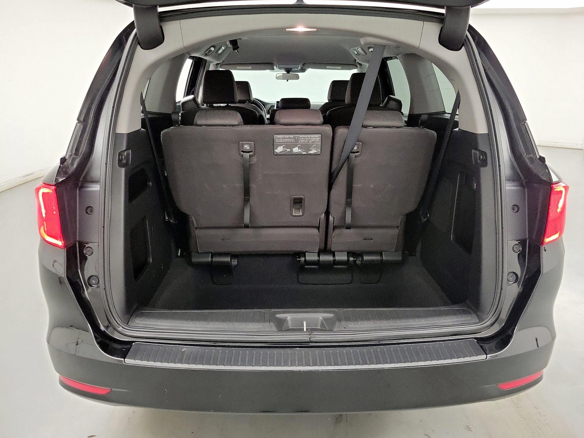 Thumbnail: 2019 Honda Odyssey - 19