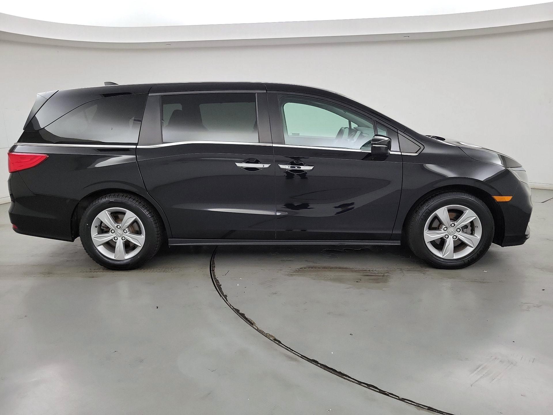 Thumbnail: 2019 Honda Odyssey - 4