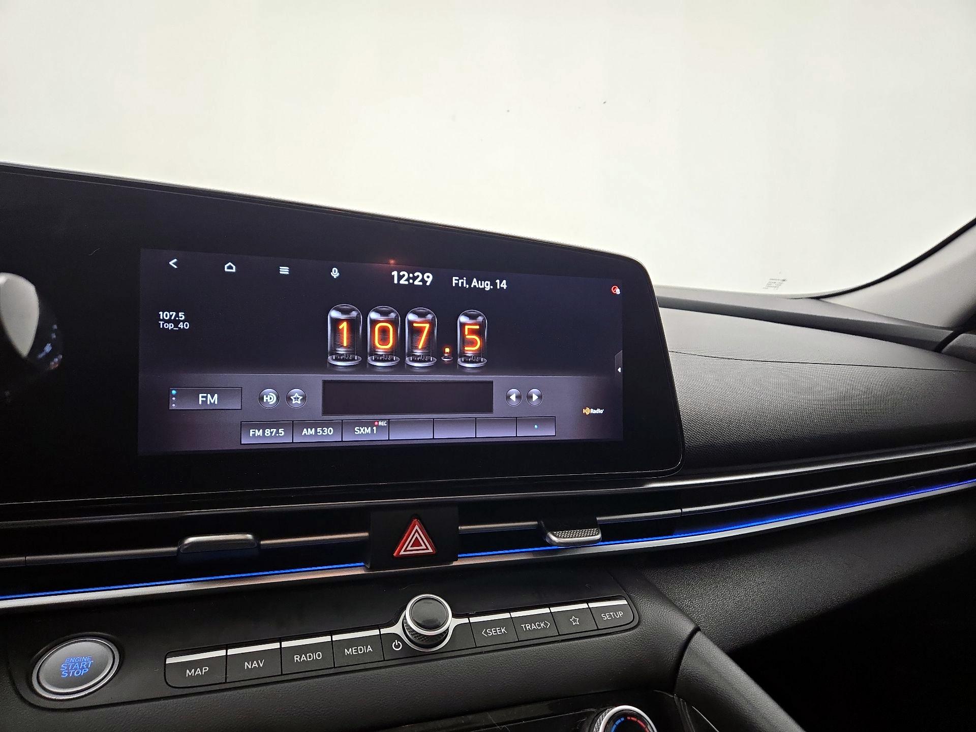 Thumbnail: 2021 Hyundai Elantra - 16