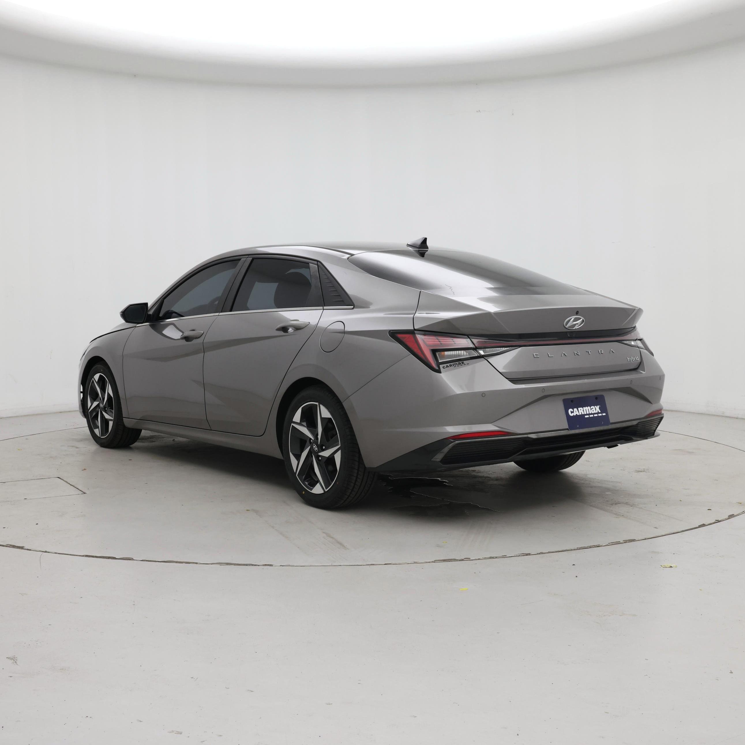 Thumbnail: 2021 Hyundai Elantra - 2