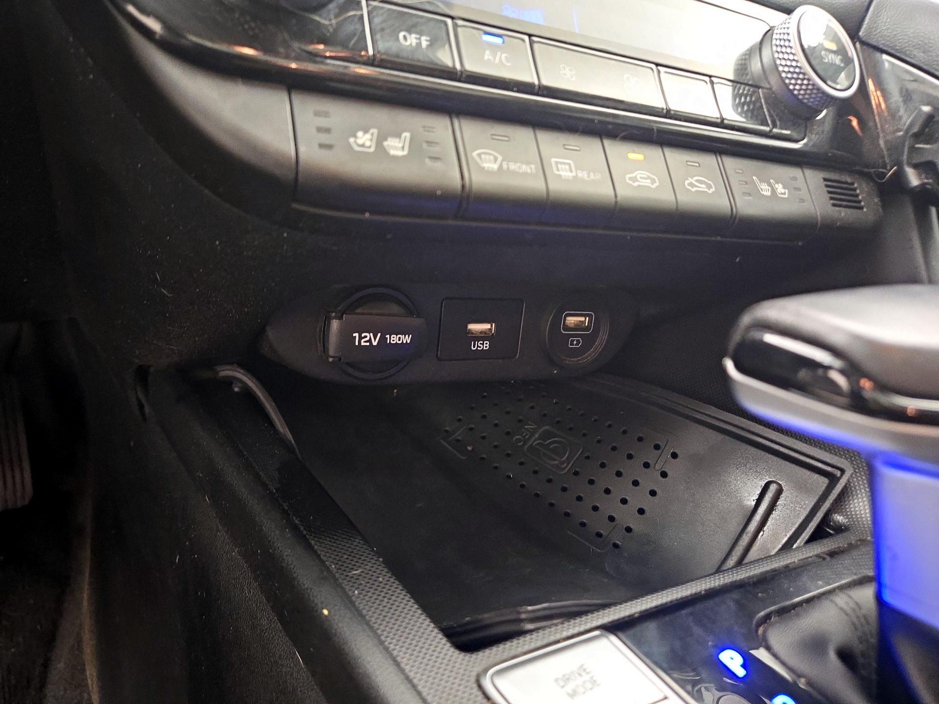 Thumbnail: 2021 Hyundai Elantra - 19
