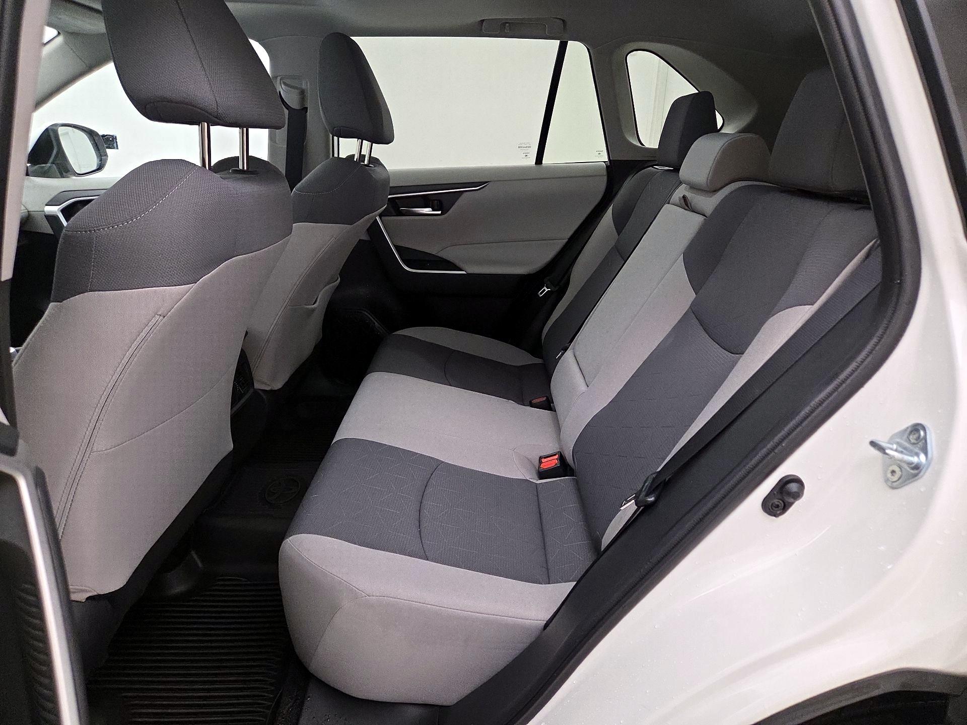 Thumbnail: 2024 Toyota RAV4 - 20