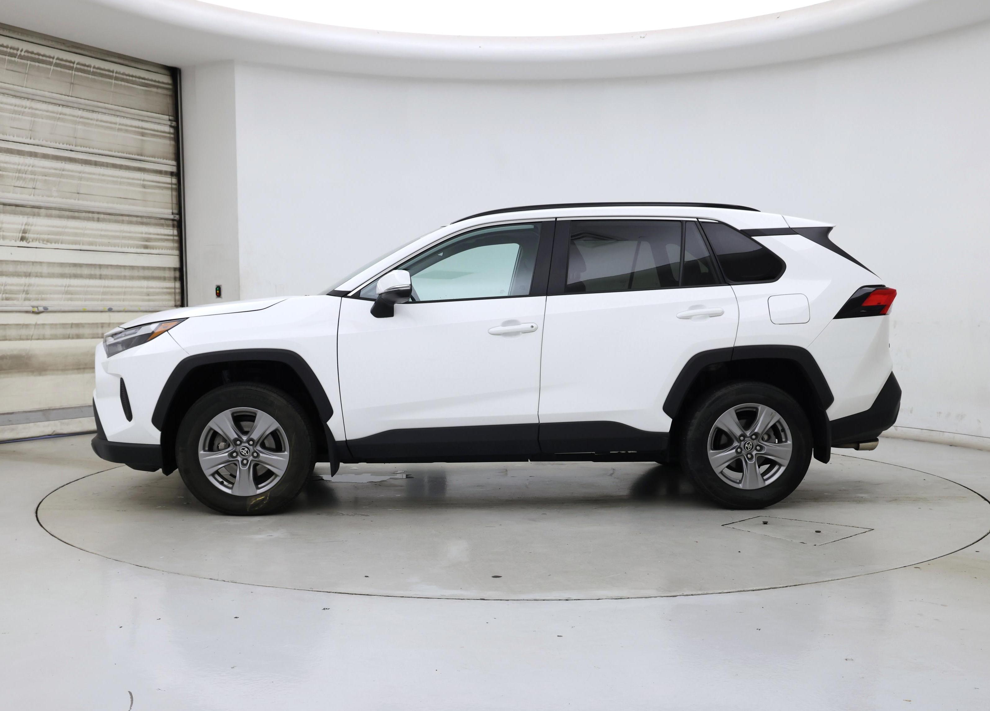 Thumbnail: 2024 Toyota RAV4 - 3