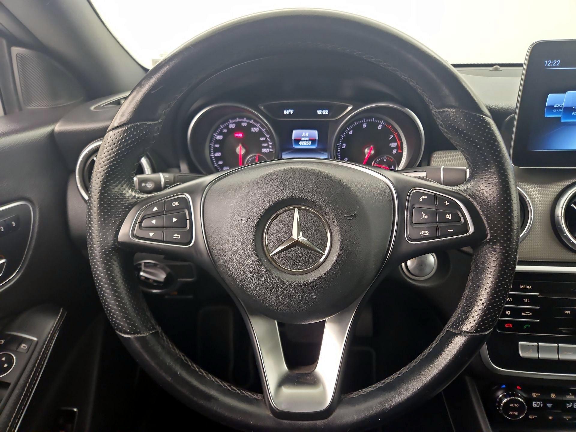 Thumbnail: 2019 Mercedes-Benz CLA - 10