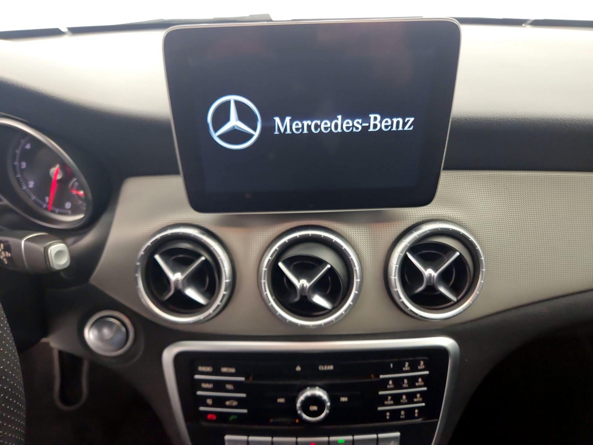 Thumbnail: 2019 Mercedes-Benz CLA - 15