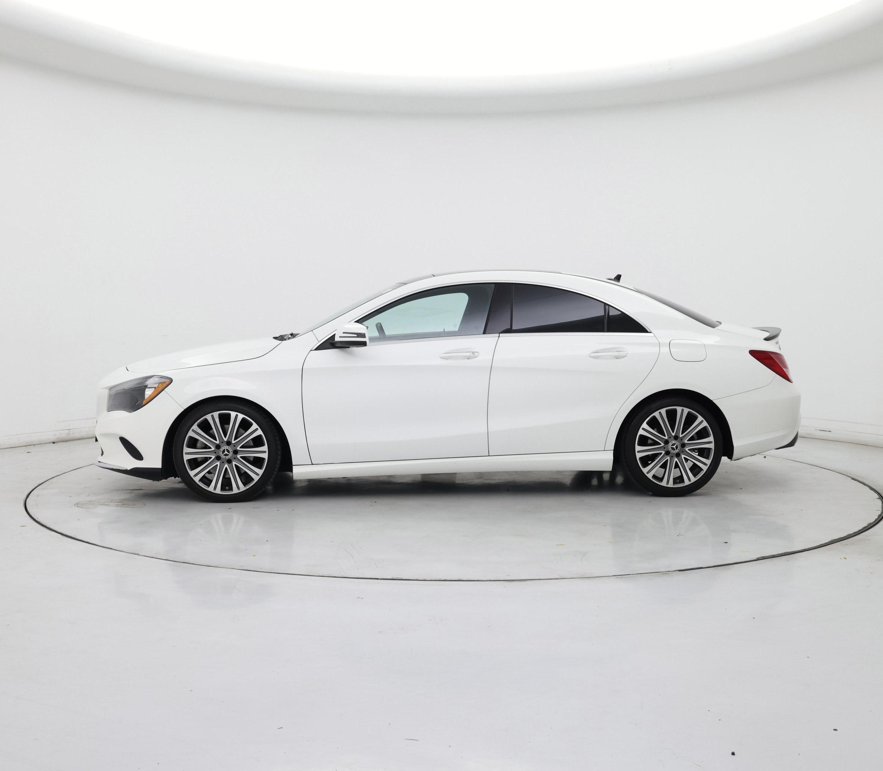 Thumbnail: 2019 Mercedes-Benz CLA - 3