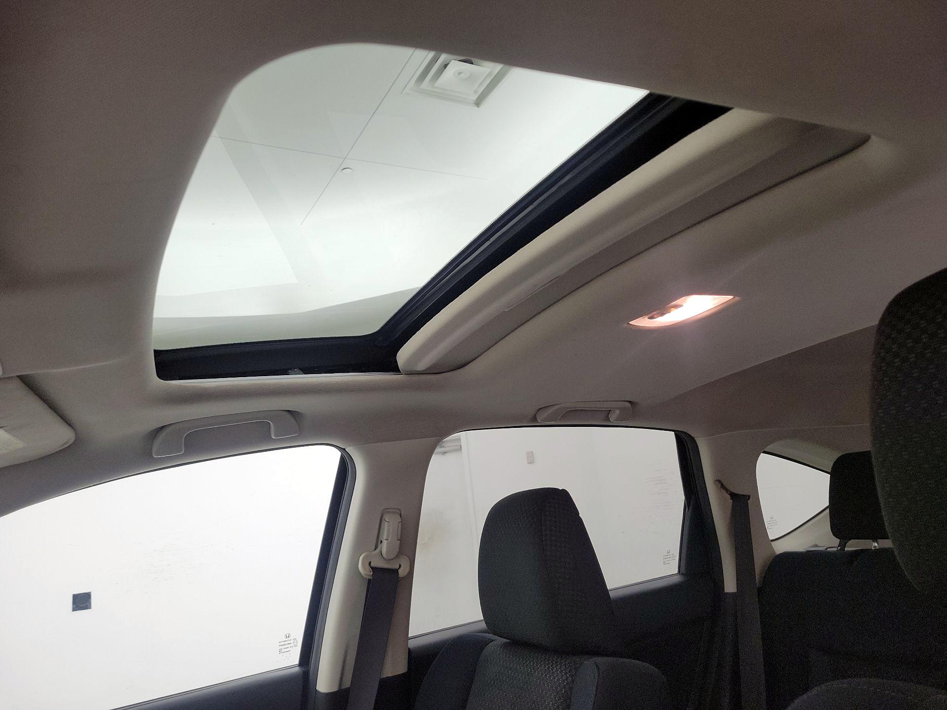 Thumbnail: 2015 Honda CR-V - 19