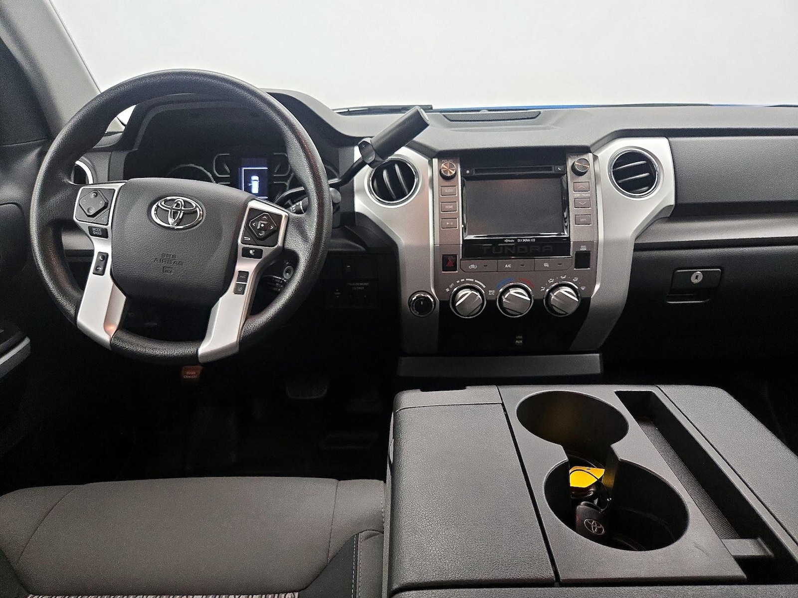 2018 Toyota Tundra SR5 - Photo 10