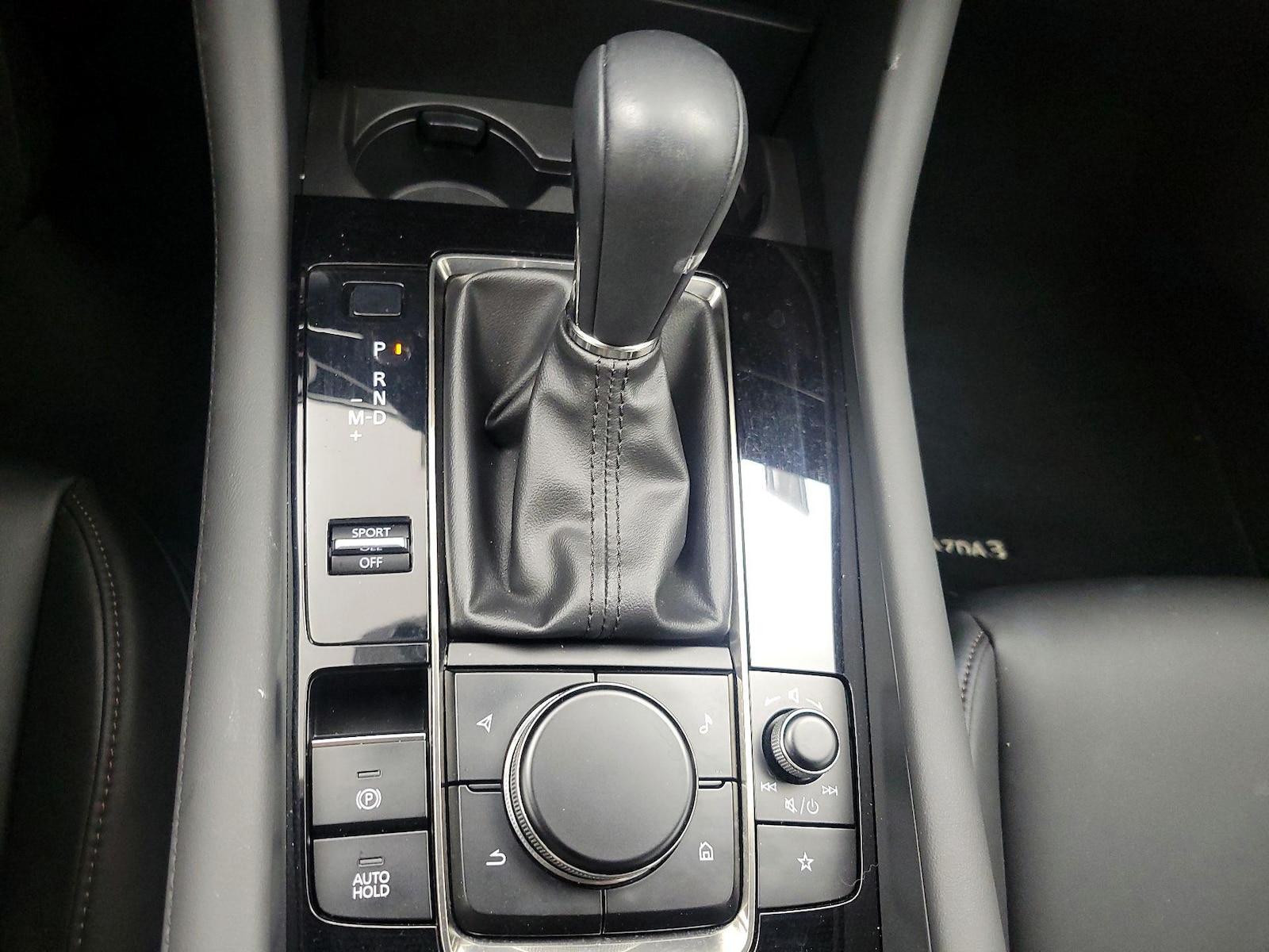 2019 Mazda Mazda3 Preferred AWD - Photo 18