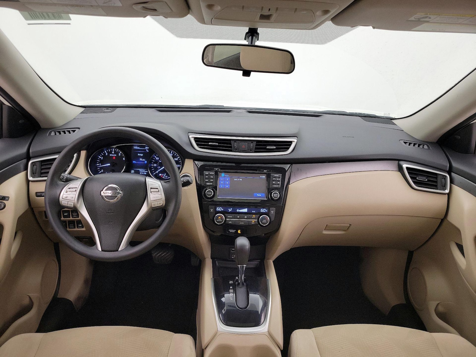 2016 Nissan Rogue SV - Photo 10