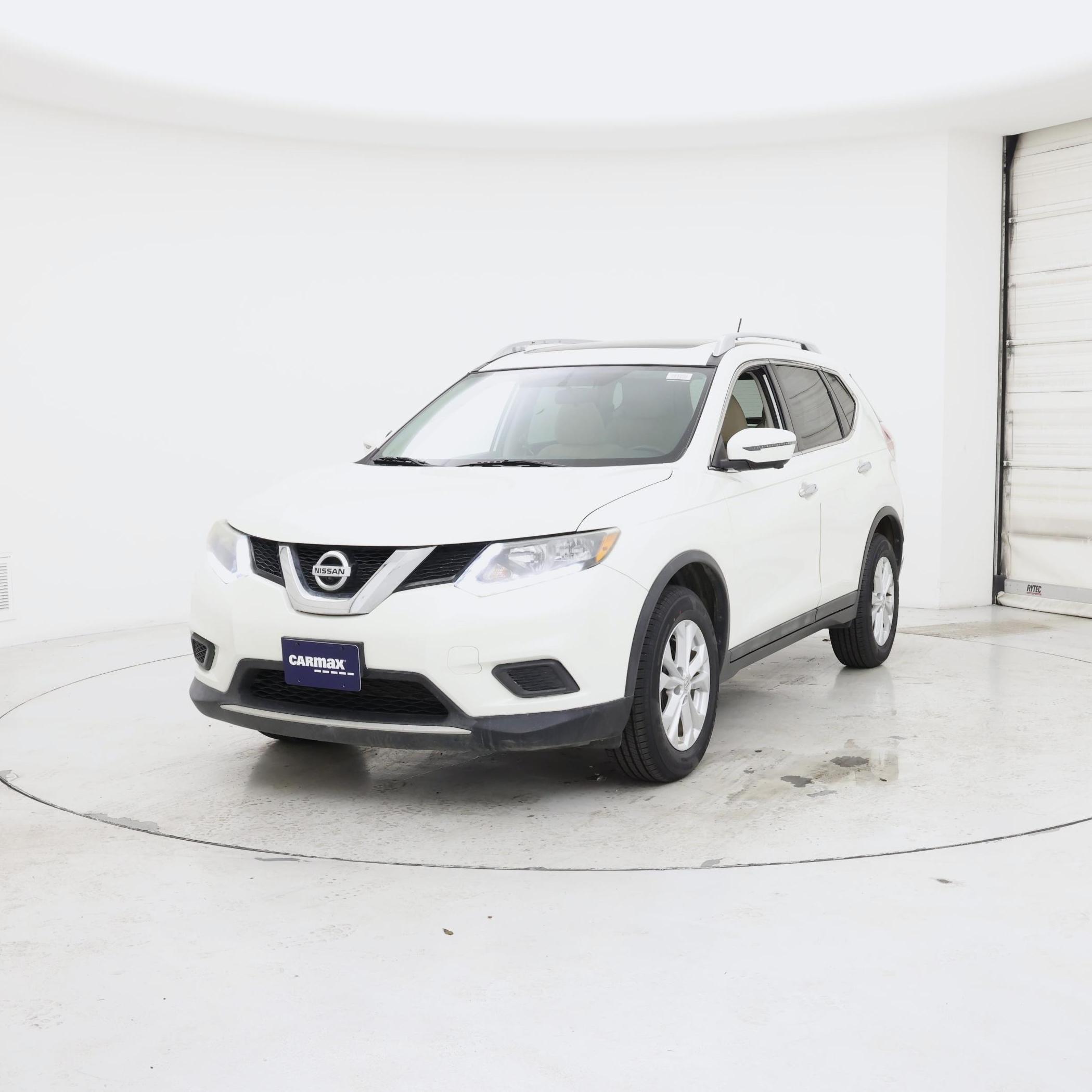 Thumbnail: 2016 Nissan Rogue - 4