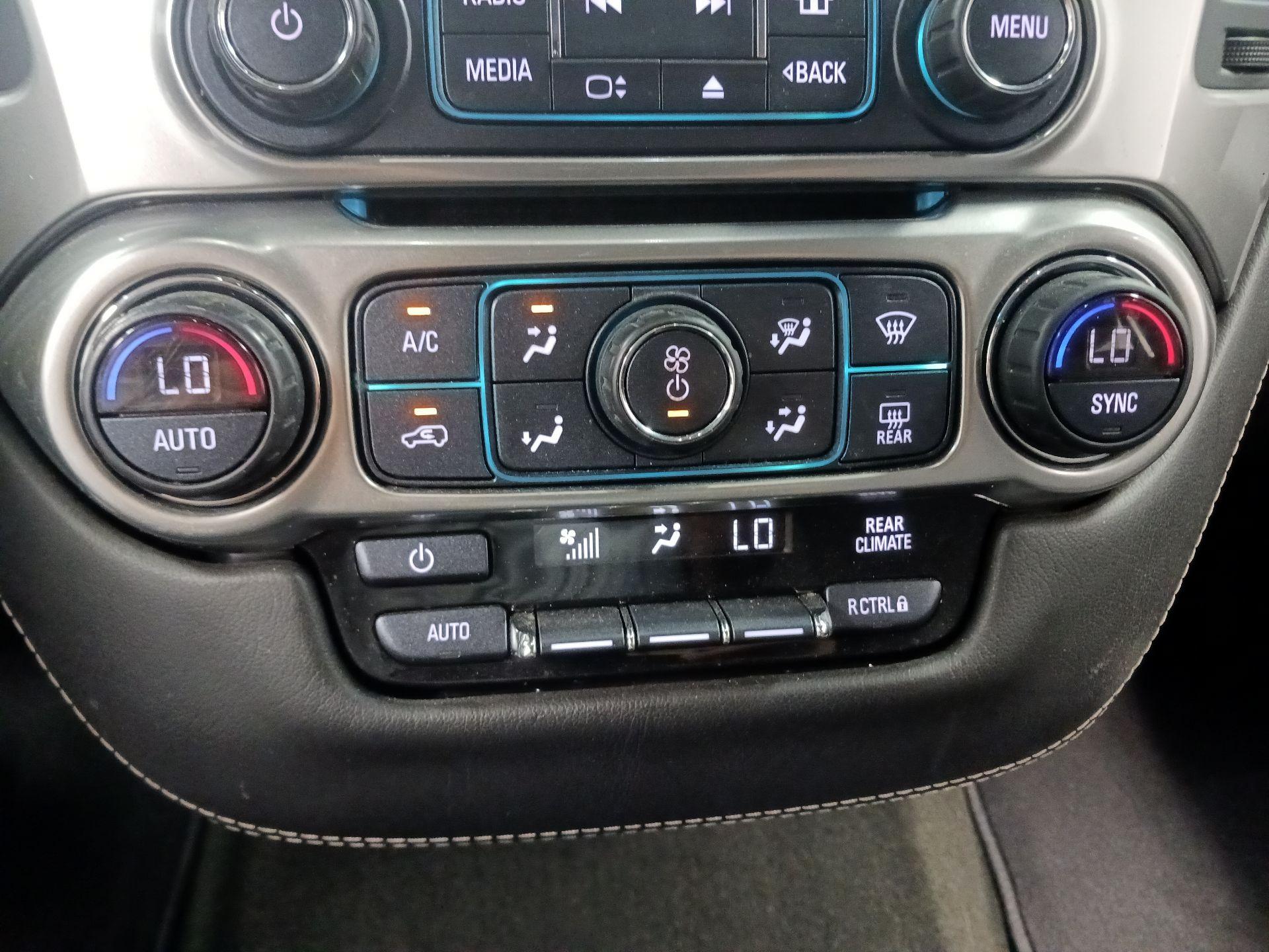 Thumbnail: 2017 Chevrolet Tahoe - 16