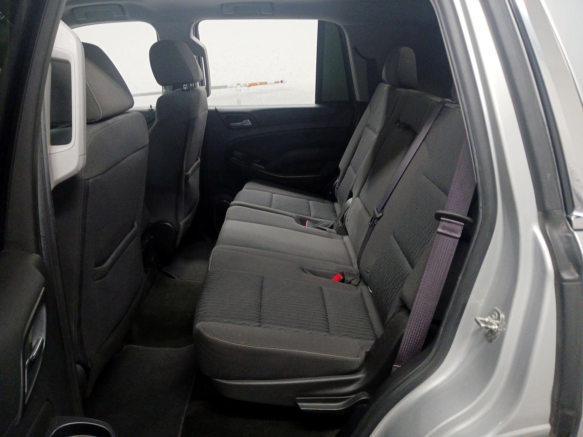 Thumbnail: 2017 Chevrolet Tahoe - 19