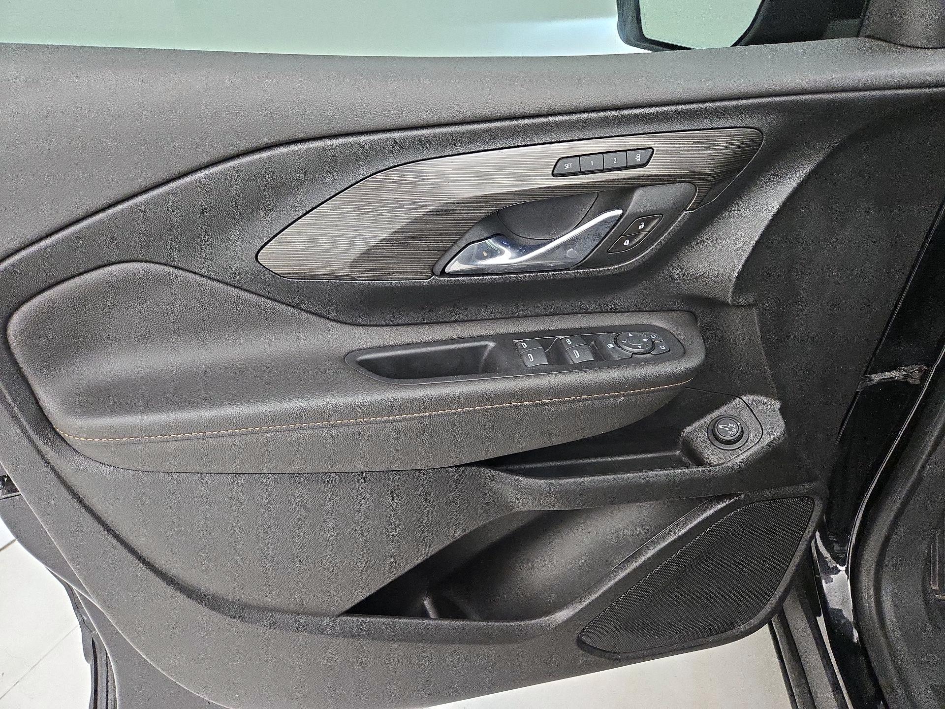 Thumbnail: 2020 GMC Terrain - 12