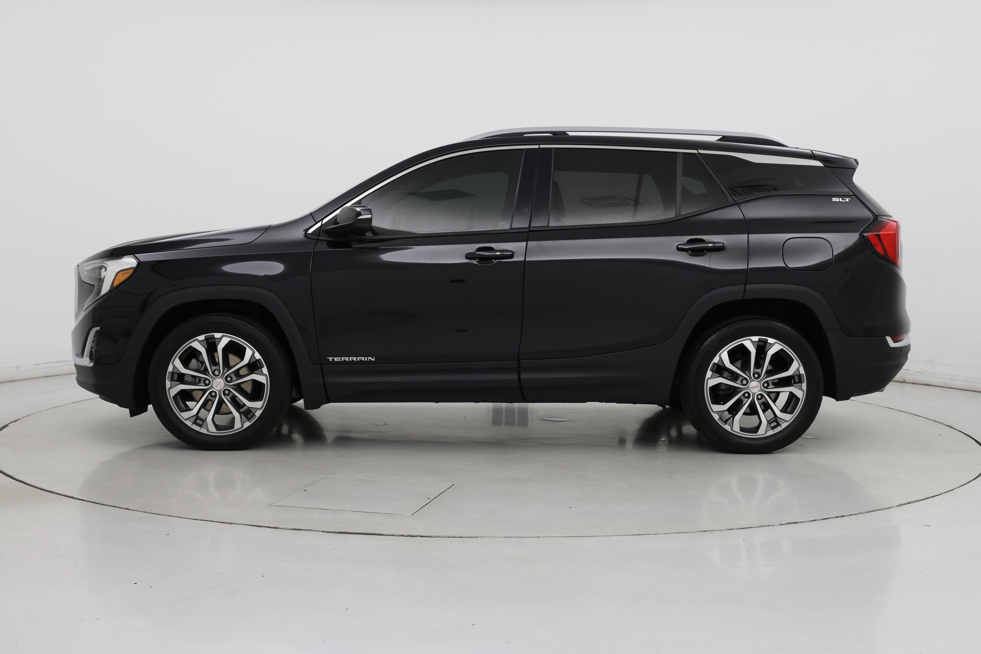 Thumbnail: 2020 GMC Terrain - 3