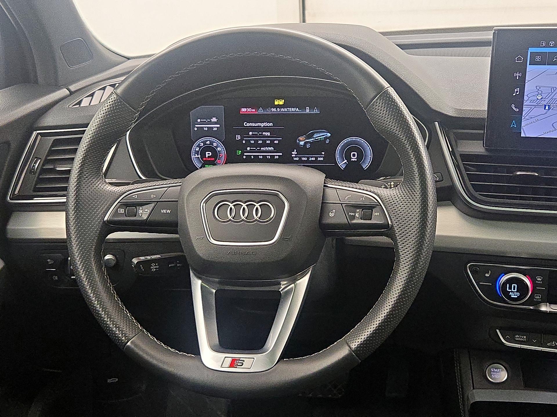 Thumbnail: 2021 Audi Q5 - 10
