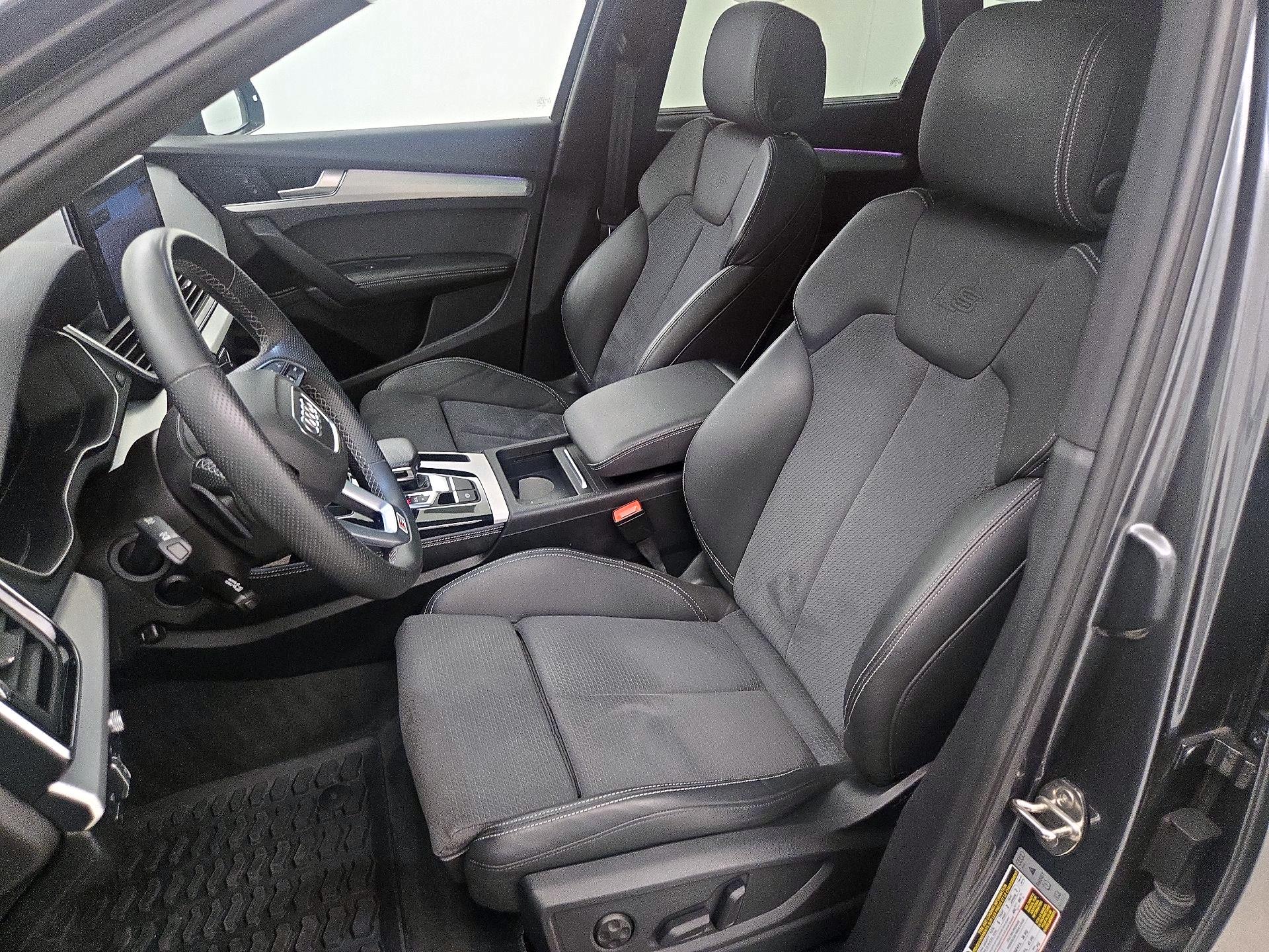 Thumbnail: 2021 Audi Q5 - 11