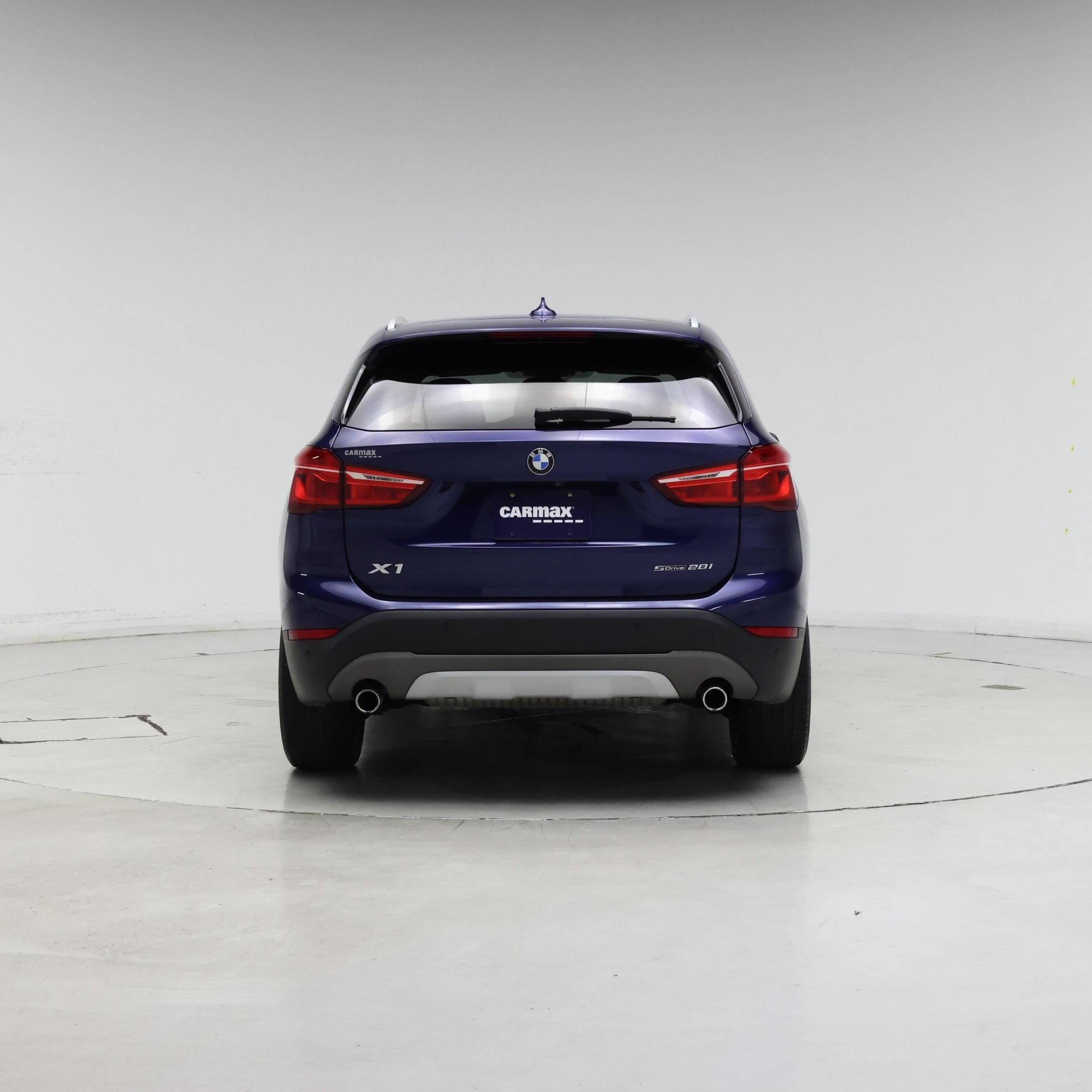 Thumbnail: 2018 BMW X1 - 6