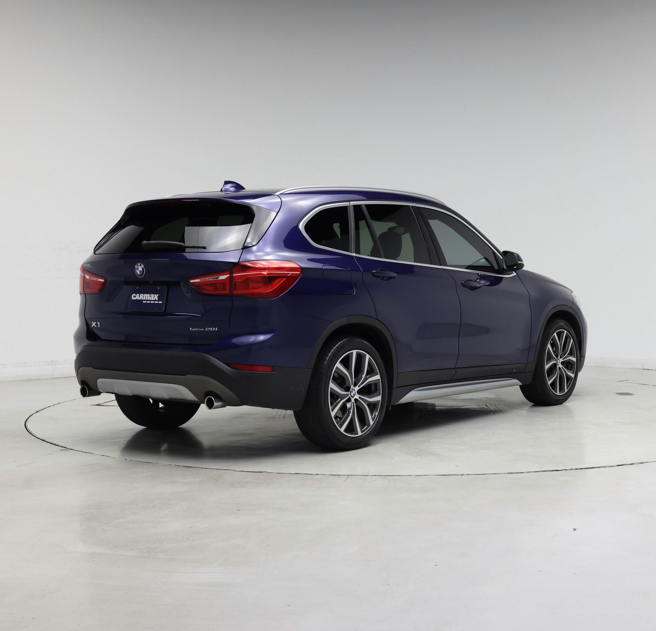 Thumbnail: 2018 BMW X1 - 8