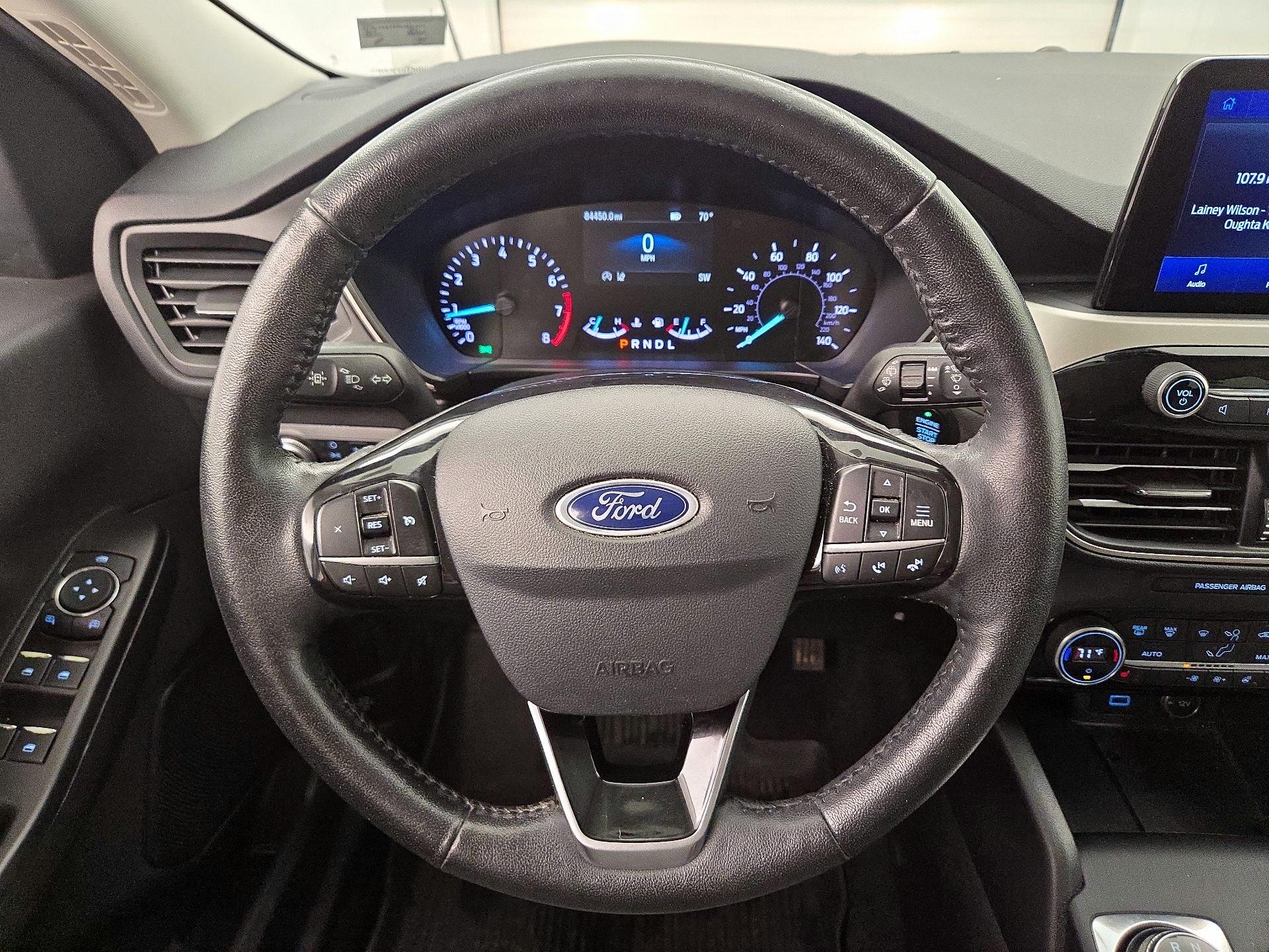 Thumbnail: 2021 Ford Escape - 10