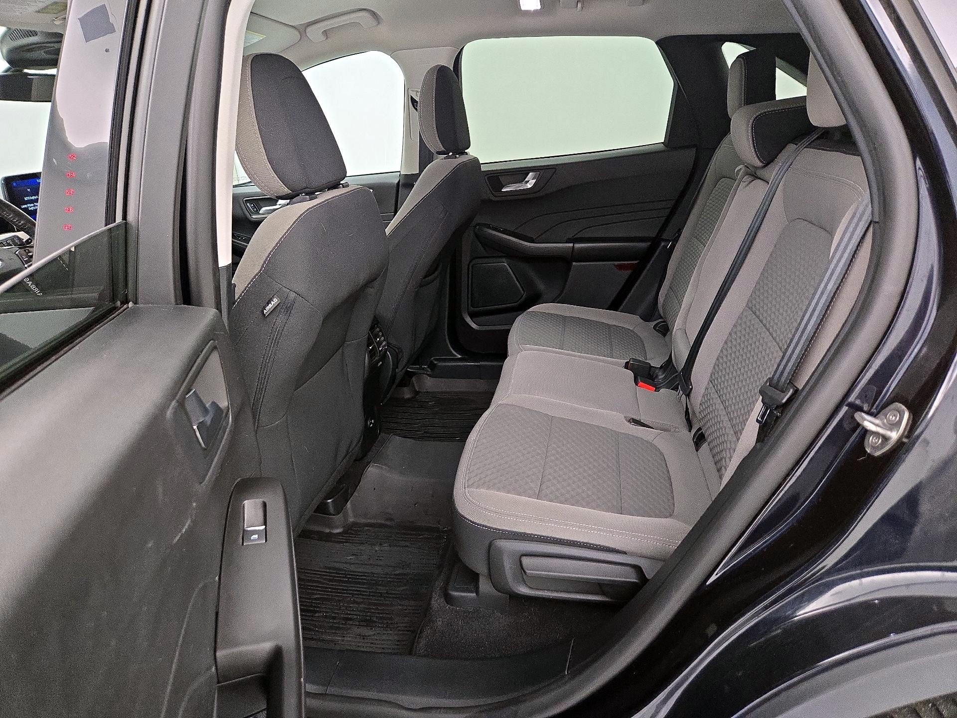 Thumbnail: 2021 Ford Escape - 19