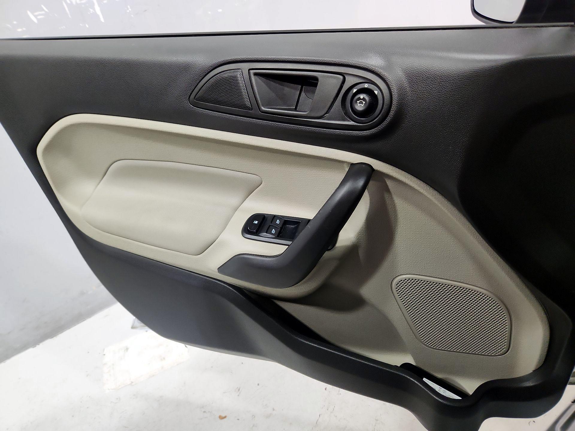 Thumbnail: 2019 Ford Fiesta - 12
