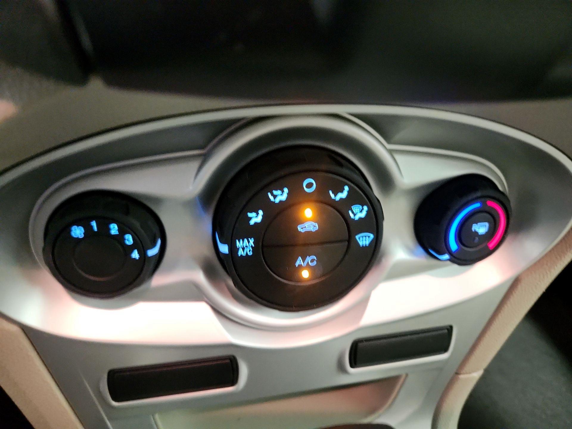 Thumbnail: 2019 Ford Fiesta - 16
