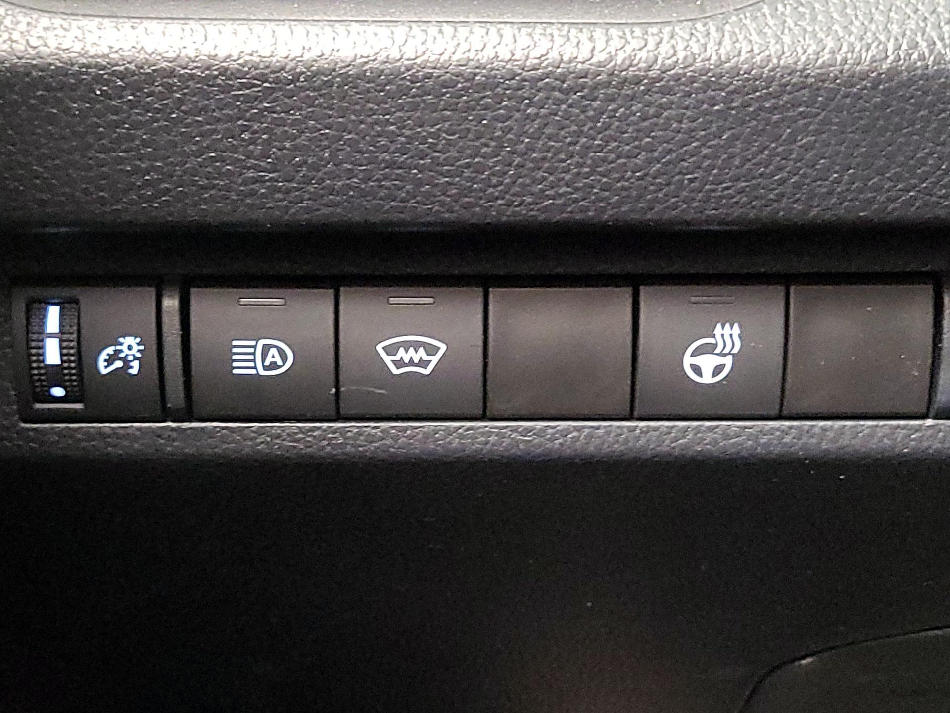 Thumbnail: 2023 Toyota RAV4 - 13