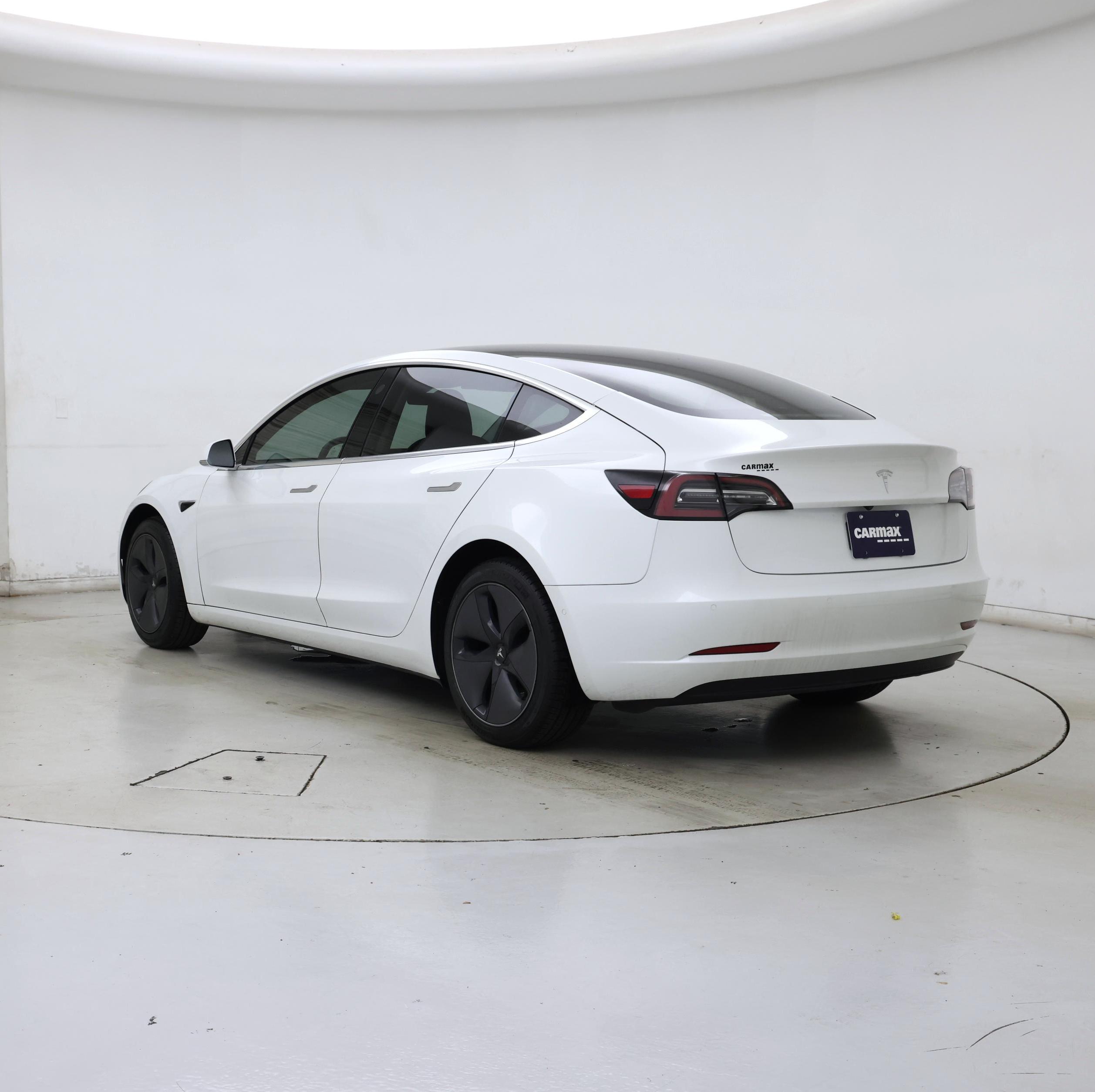 Thumbnail: 2020 Tesla Model 3 - 2