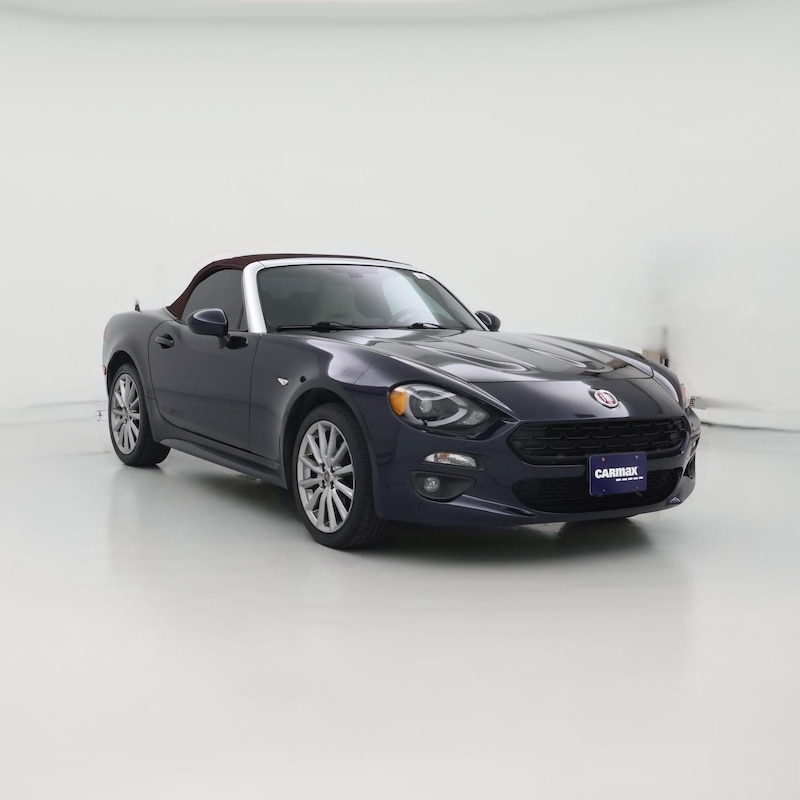 2018 Fiat 124 Spider Lusso Red Top Edition