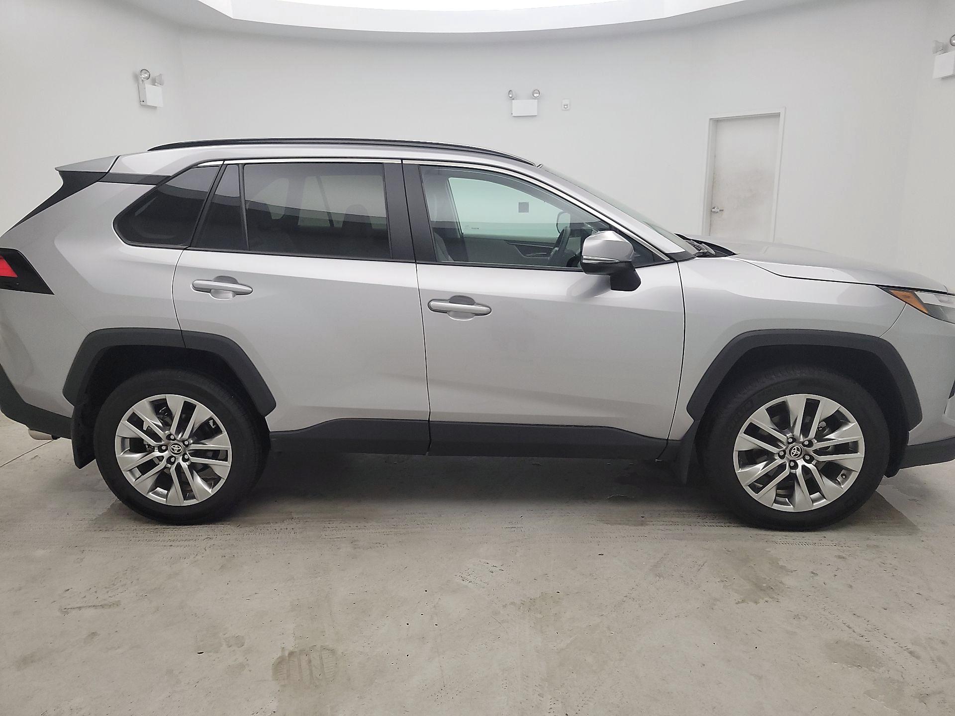 Thumbnail: 2024 Toyota RAV4 - 4