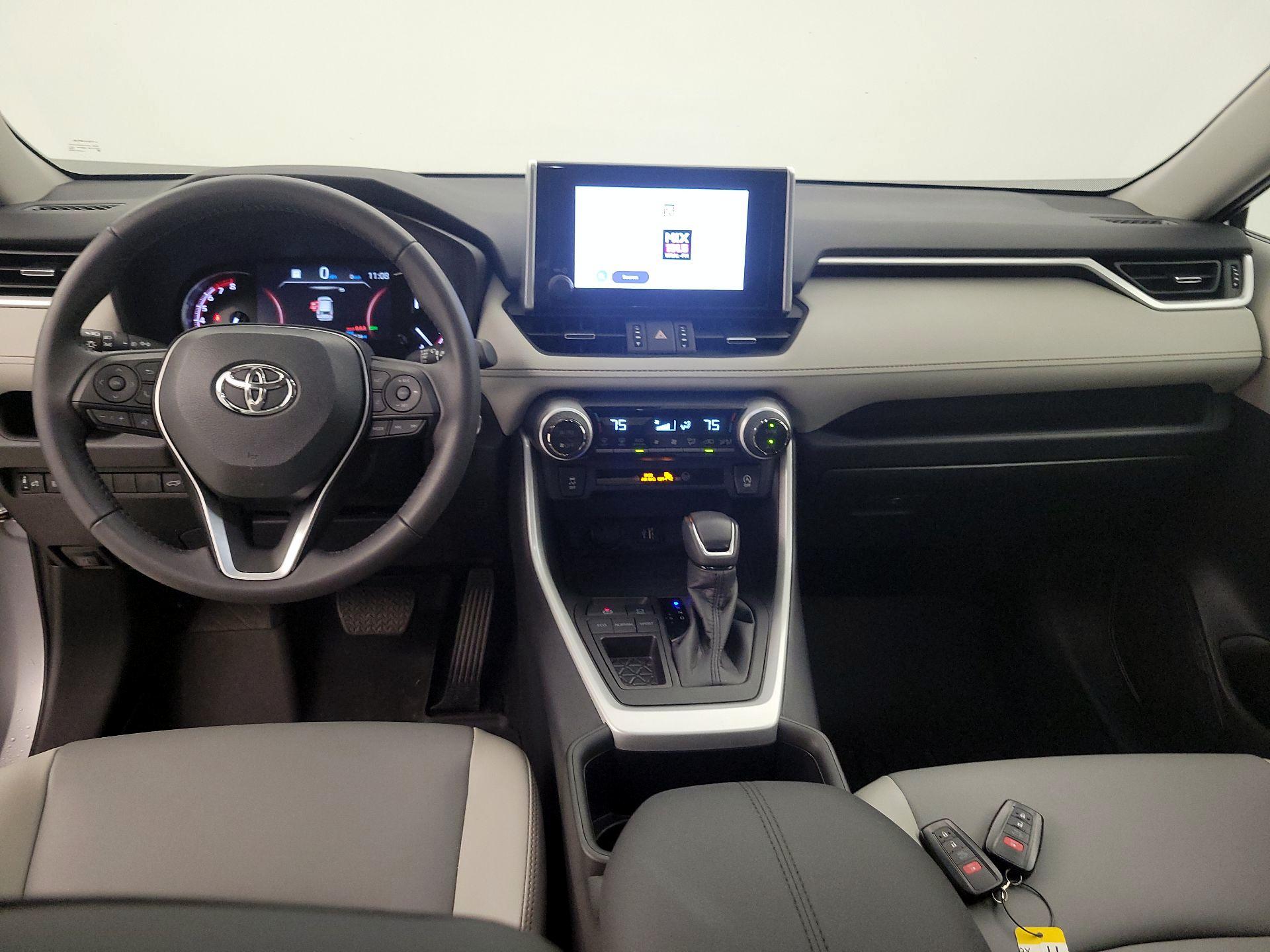 Thumbnail: 2024 Toyota RAV4 - 8