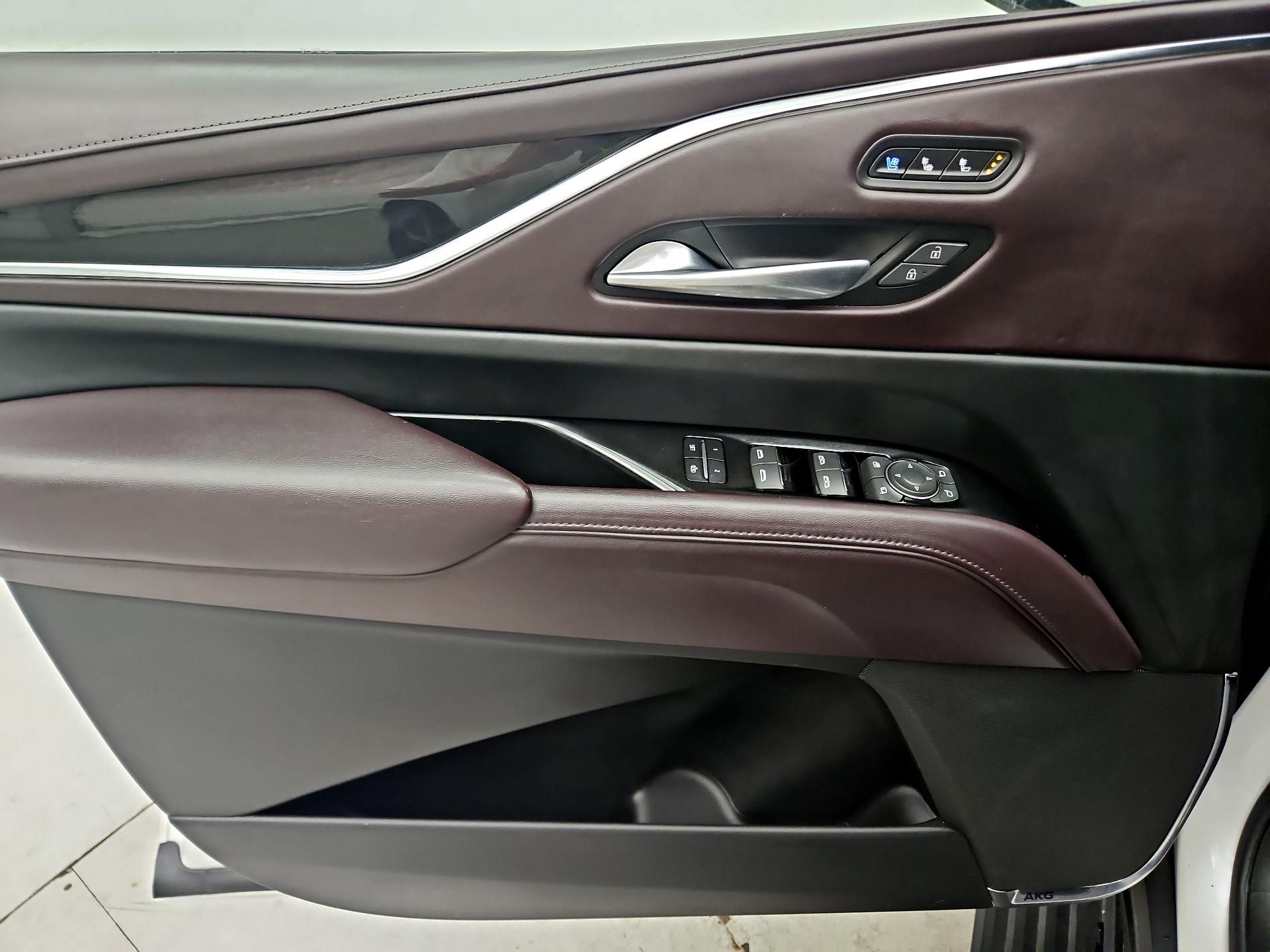 Thumbnail: 2023 Cadillac Escalade - 12