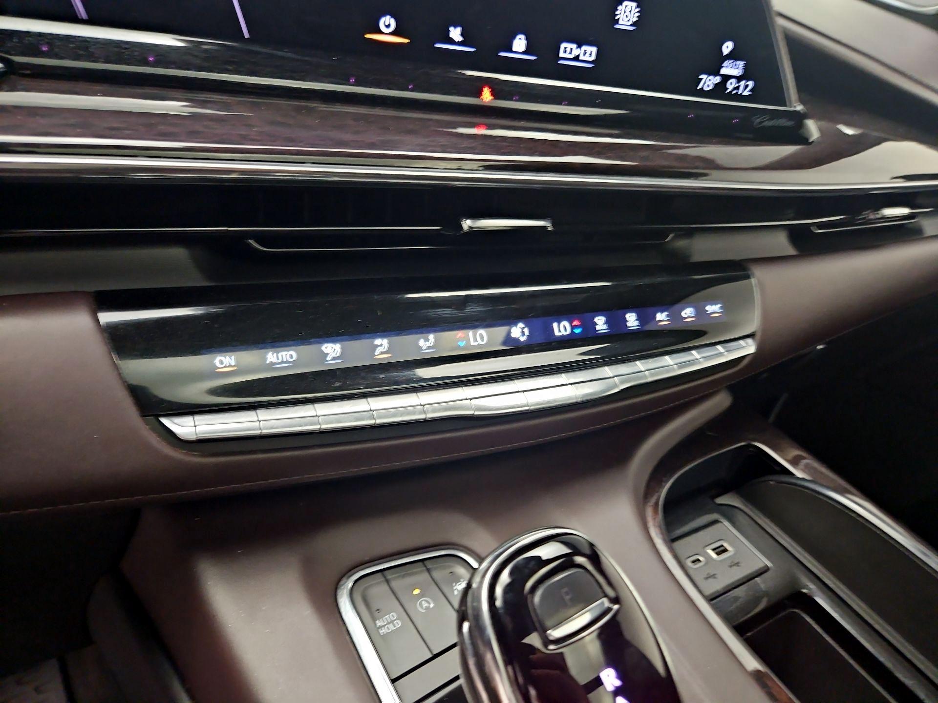 Thumbnail: 2023 Cadillac Escalade - 17