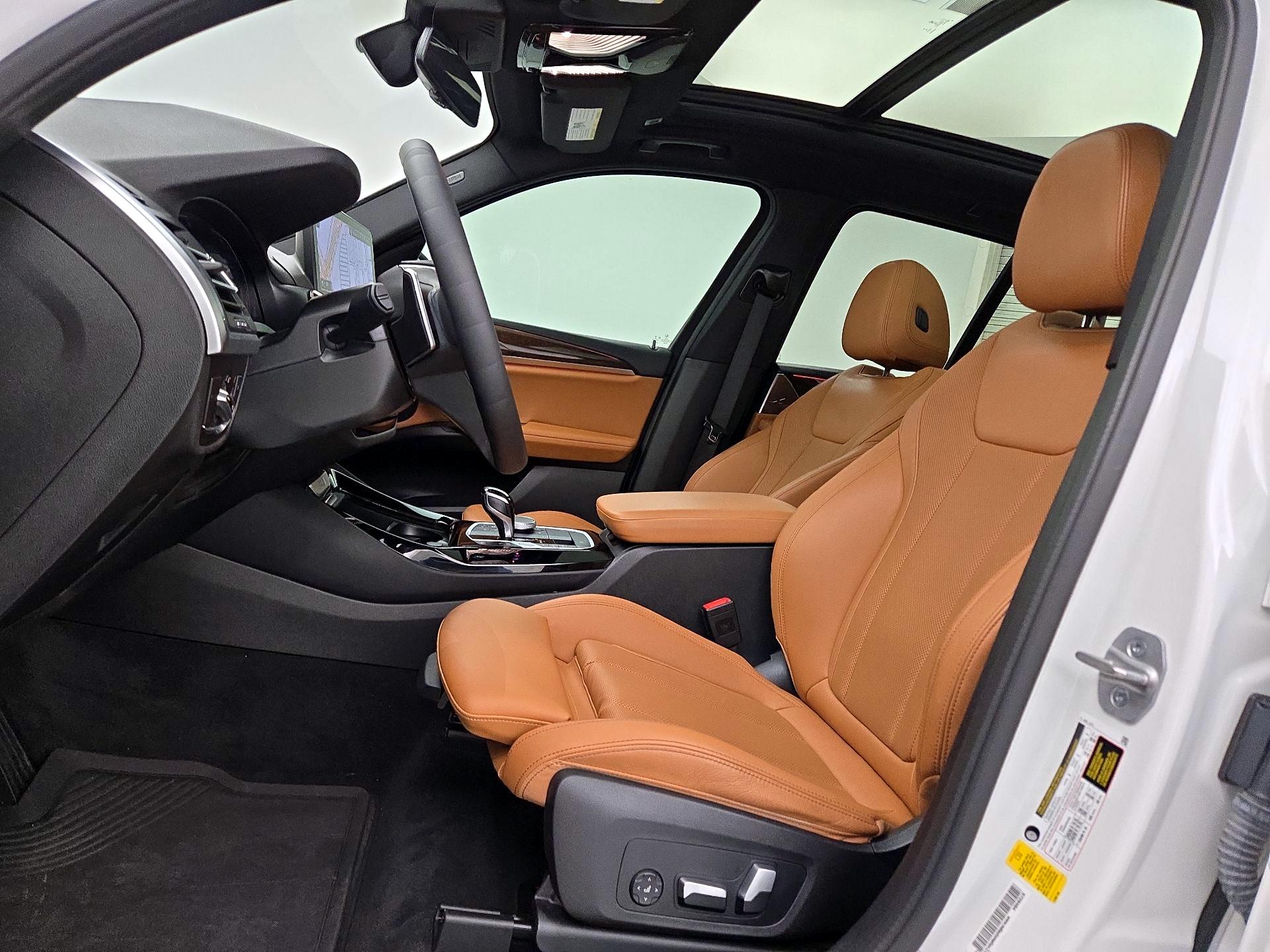 Thumbnail: 2022 BMW X3 - 11