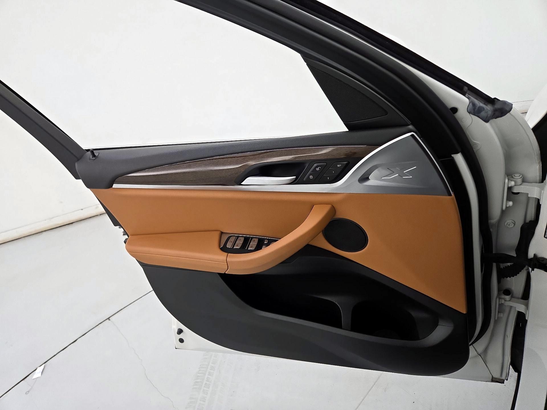 Thumbnail: 2022 BMW X3 - 12