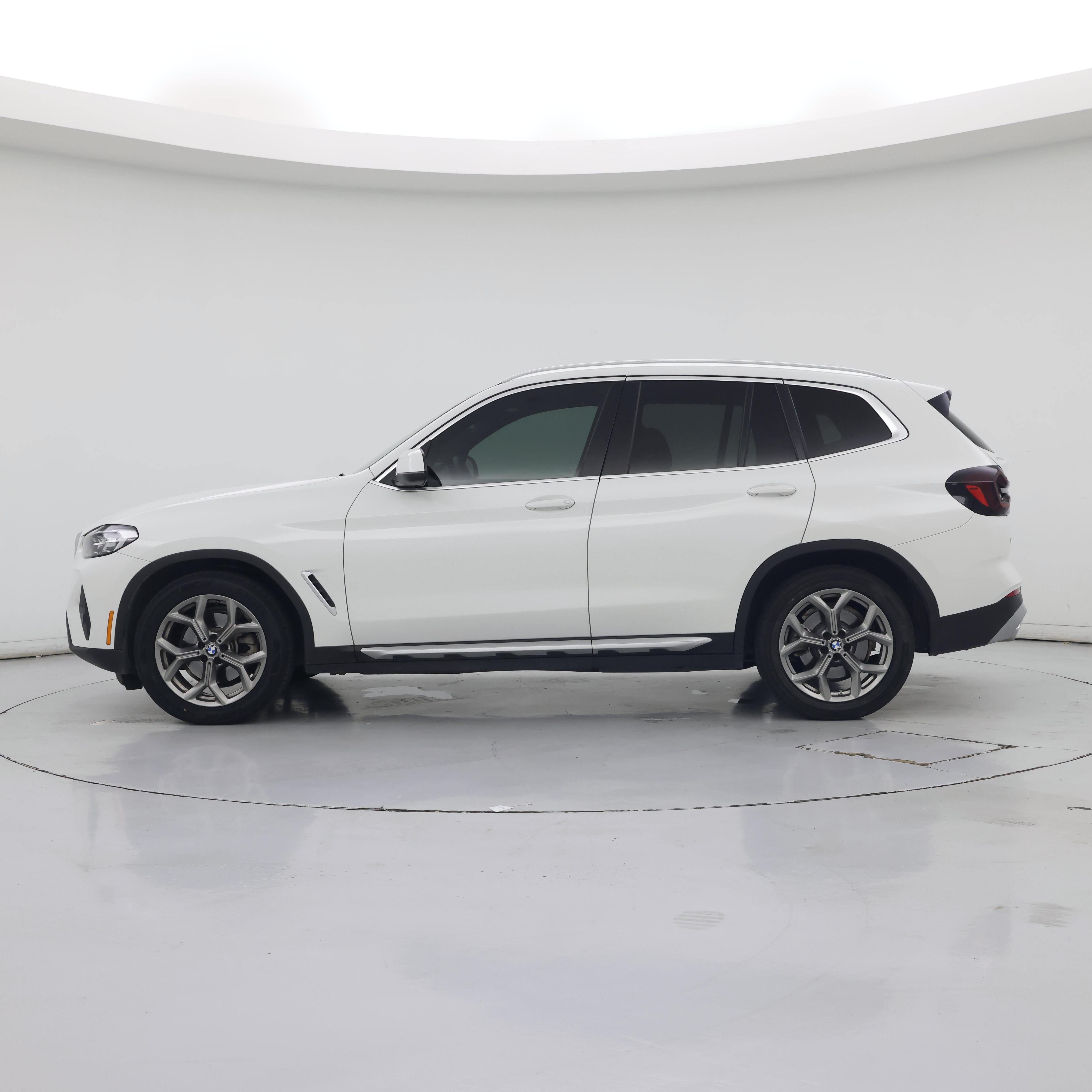 Thumbnail: 2022 BMW X3 - 3