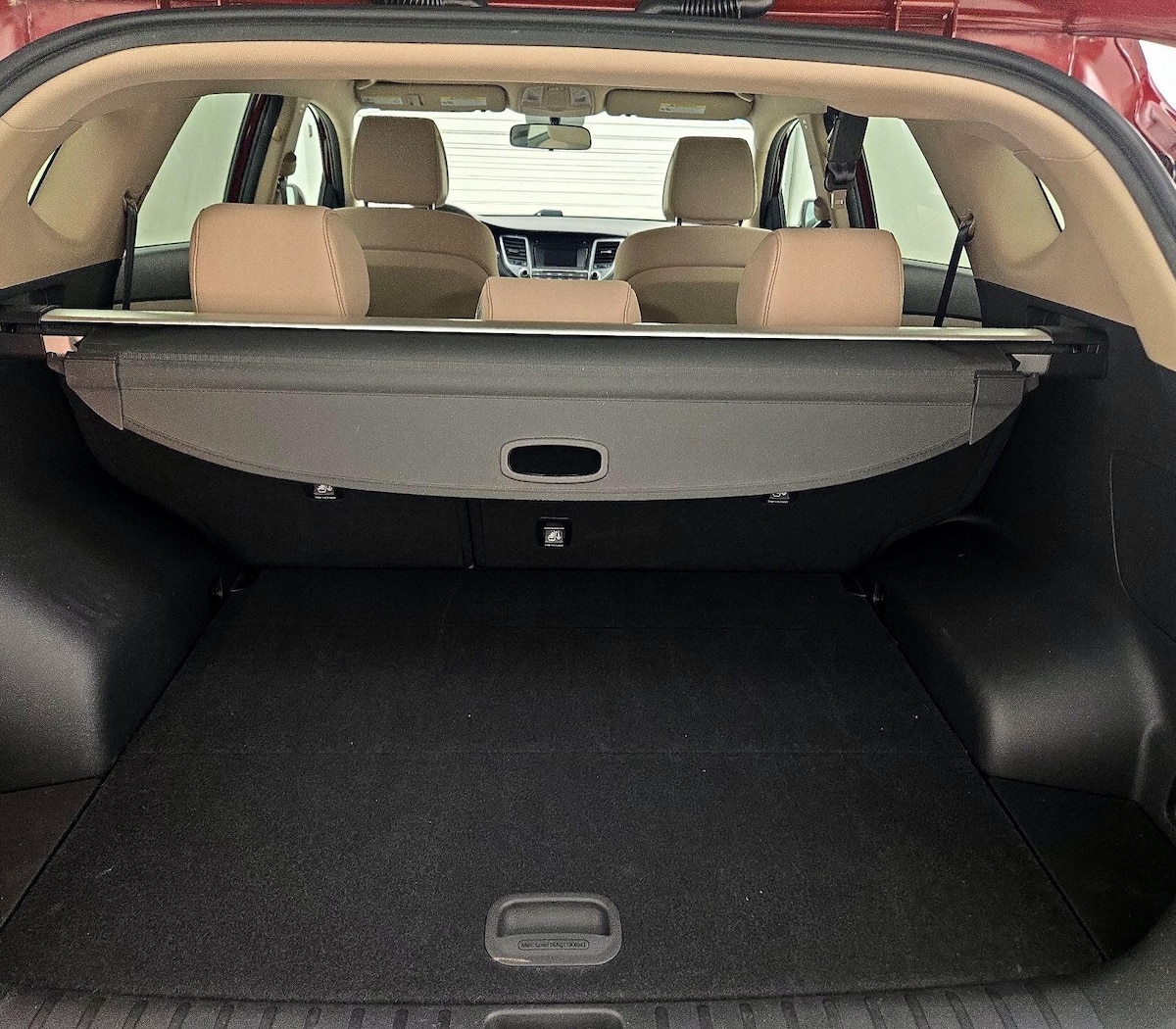 Trunk/Cargo (Seats Up)