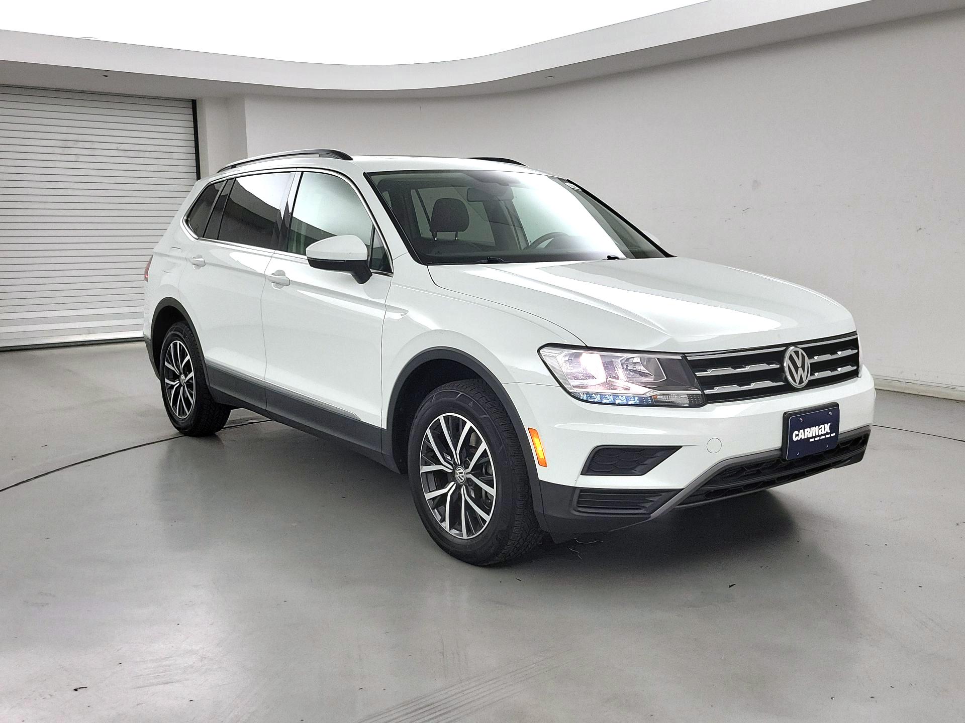 Thumbnail: 2020 Volkswagen Tiguan - 1