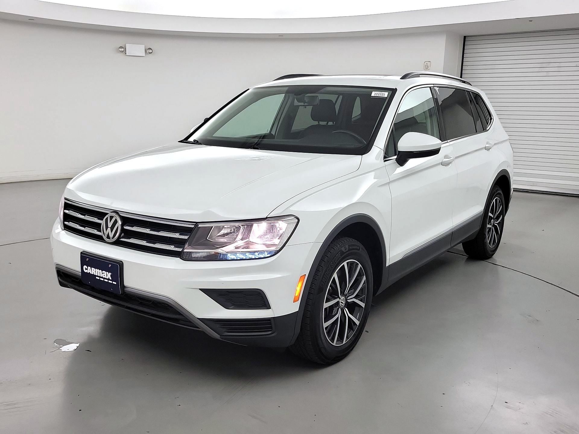 Thumbnail: 2020 Volkswagen Tiguan - 3
