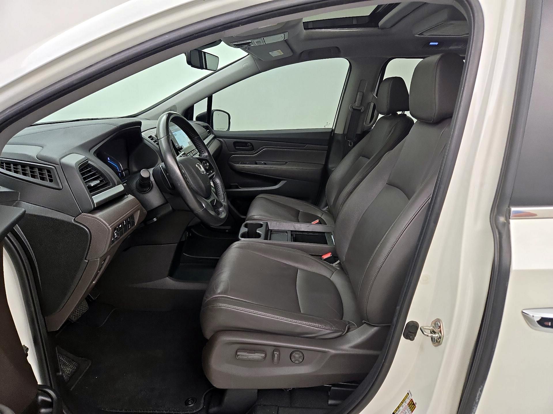 Thumbnail: 2019 Honda Odyssey - 11